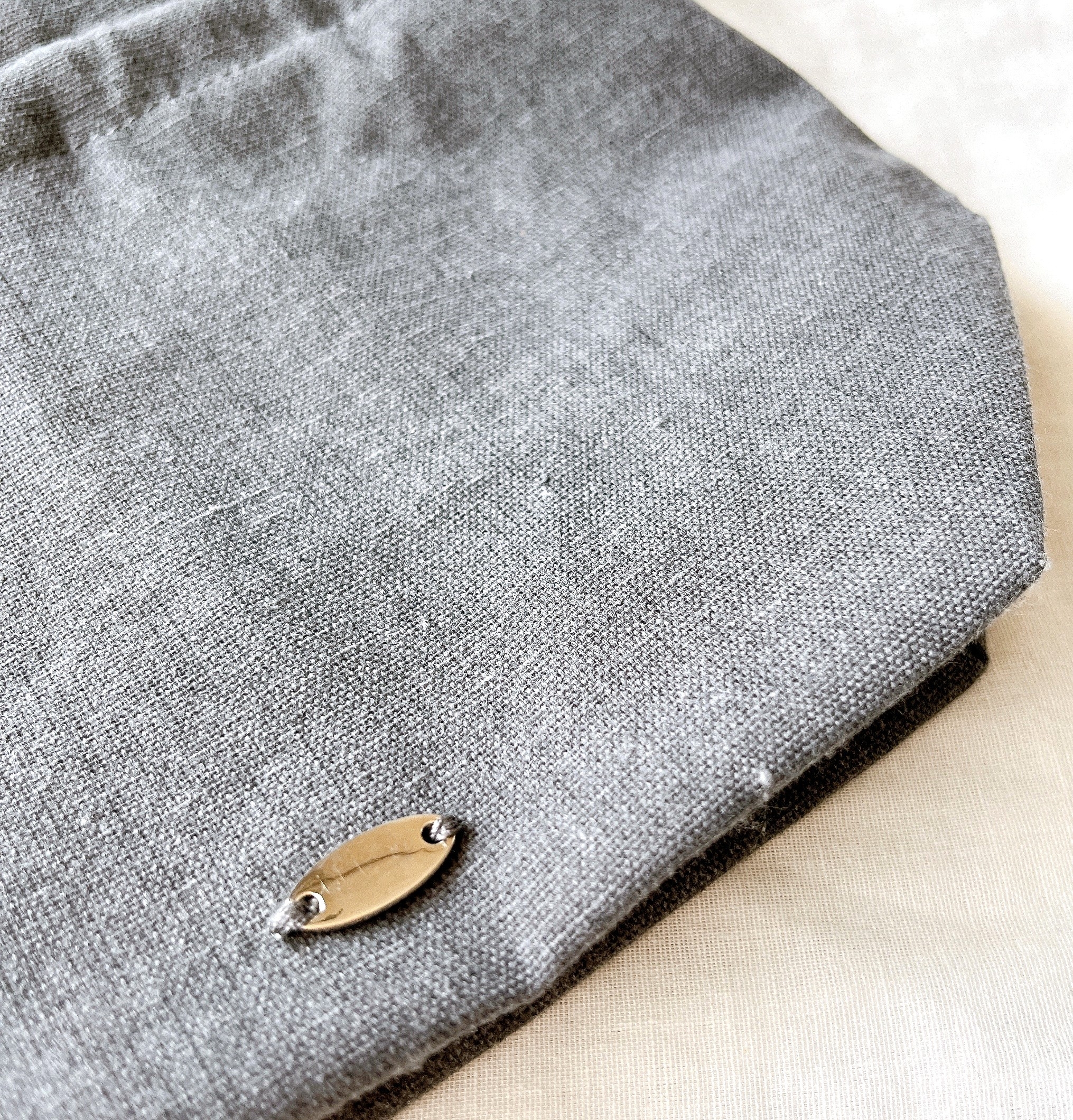 3COINSの「ランチ巾着バッグ/KITINTO」