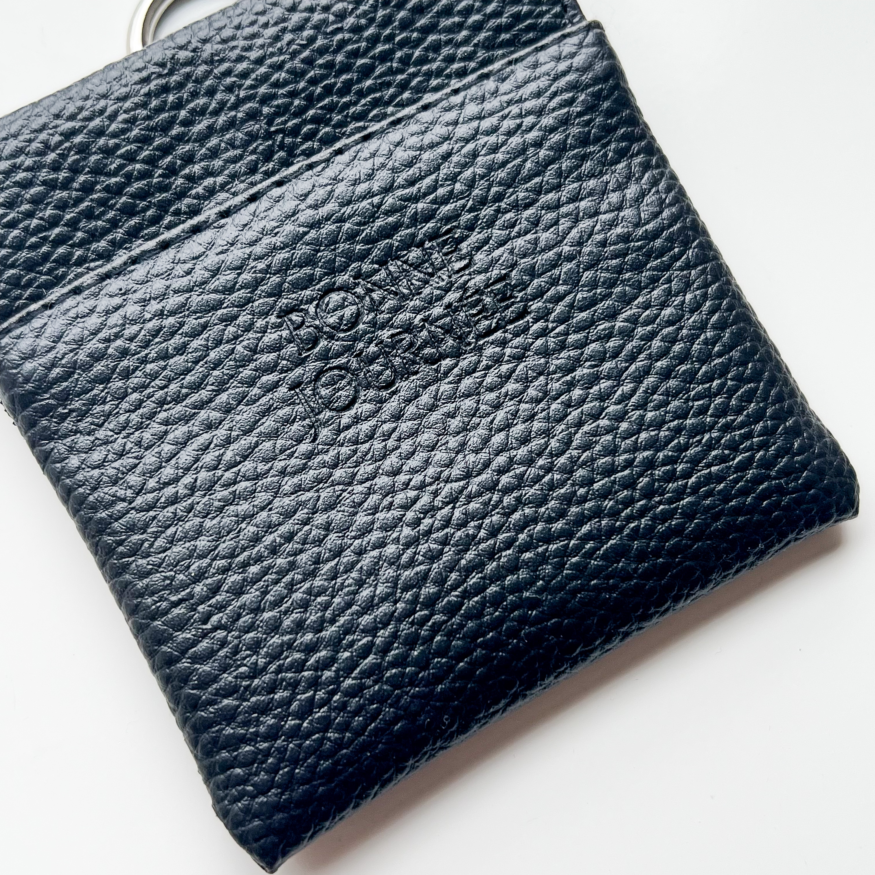 CanDo(キャンドゥ)の「LOVEHOME カラビナ付ミニポーチ」