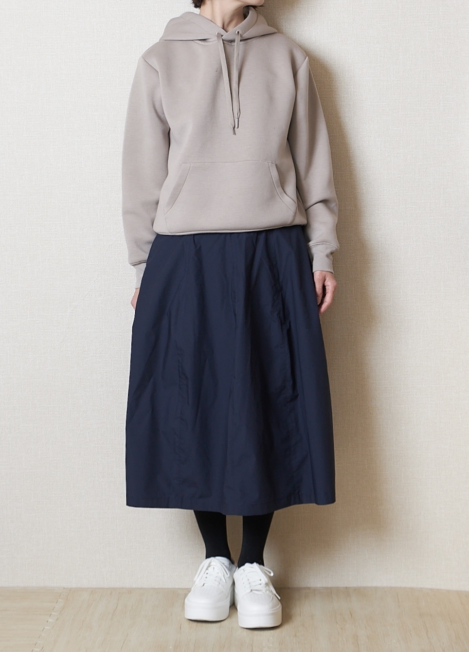 ユニクロ】3990円→2990円に値下げ！「暑い夏にガンガン着られそう