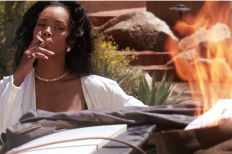 angela bassett flick of the cigarette Angela Bassett Reveals One Iconic Scene From “Waiting To Exhale” Was  Improvised