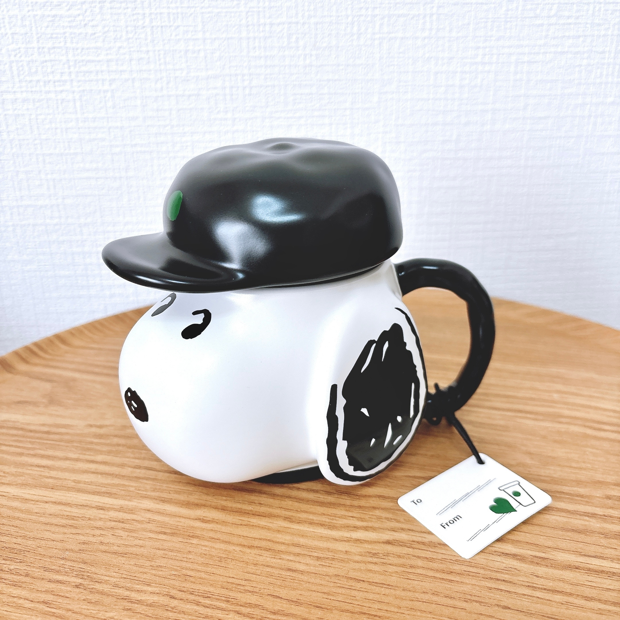 スターバックスの「【オンラインストア販売】PEANUTS フェイスマグ」