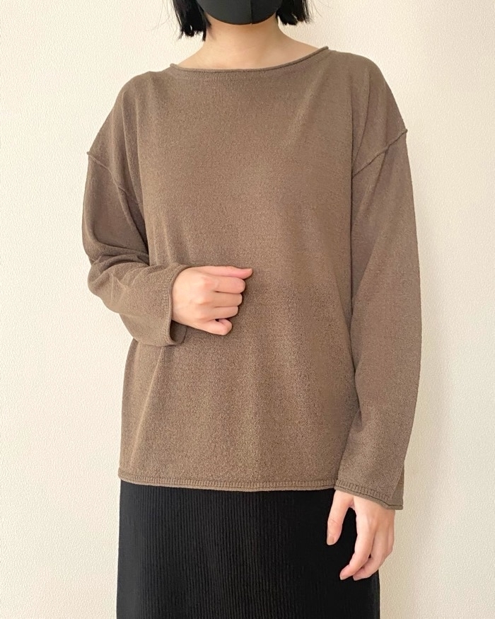 GUの「シアーオーバーサイズセーターZ+E」