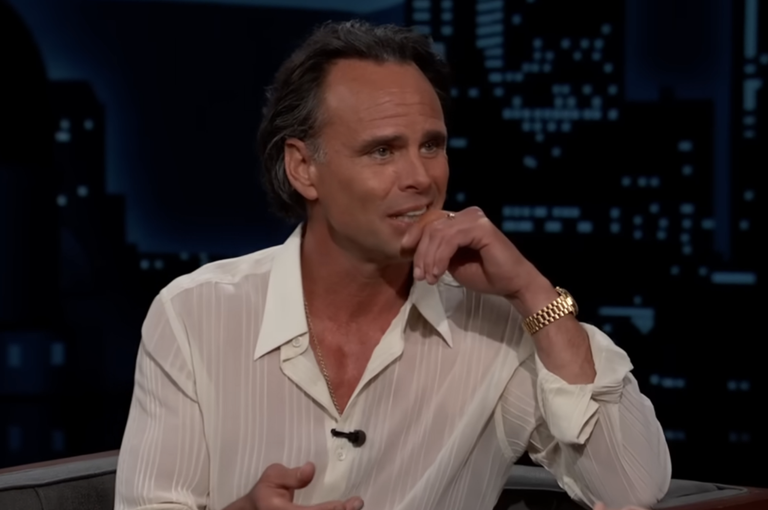 Walton Goggins speaking on "Jimmy Kimmel Live"