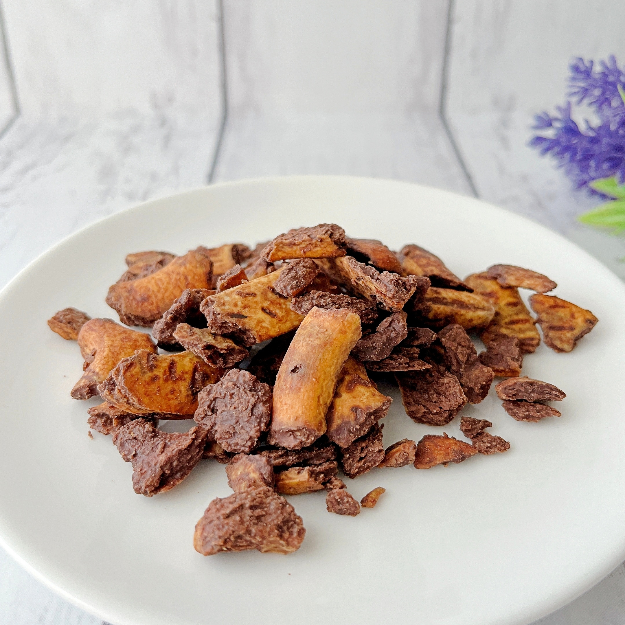 無印良品の「クラックプレッツェル チョコレート」