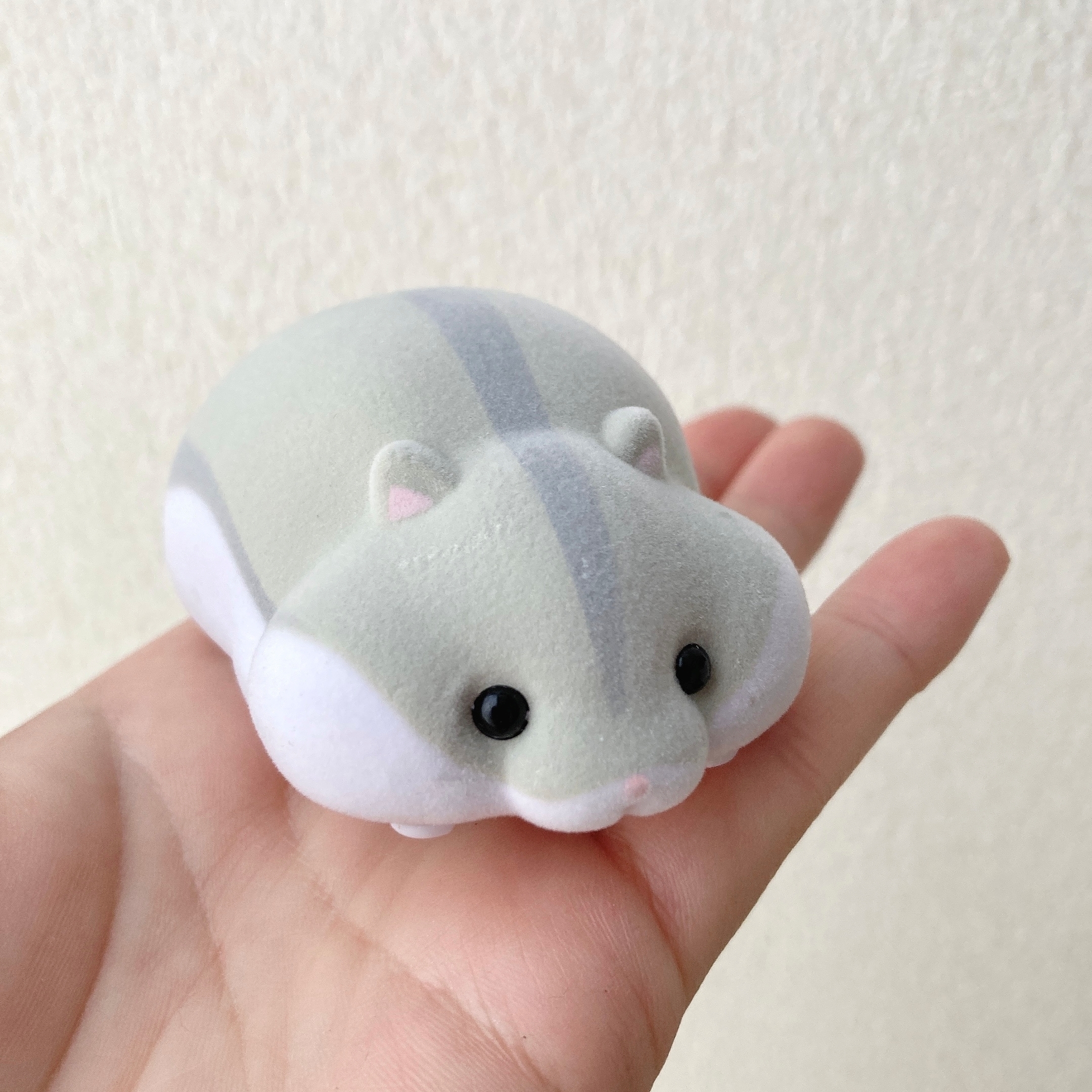 ハンズの「卓上クリーナー もぐもぐズー」