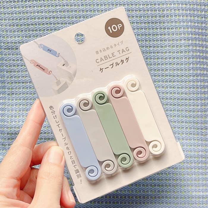 Seria(セリア)で買った「ケーブルタグ」