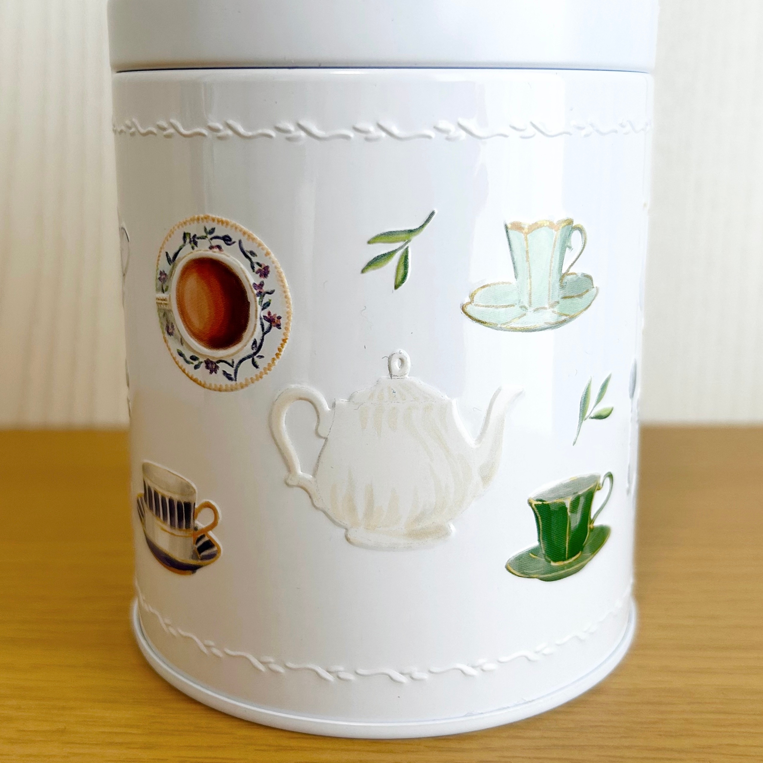 KALDI(カルディ)の「紅茶クッキー缶 1個」