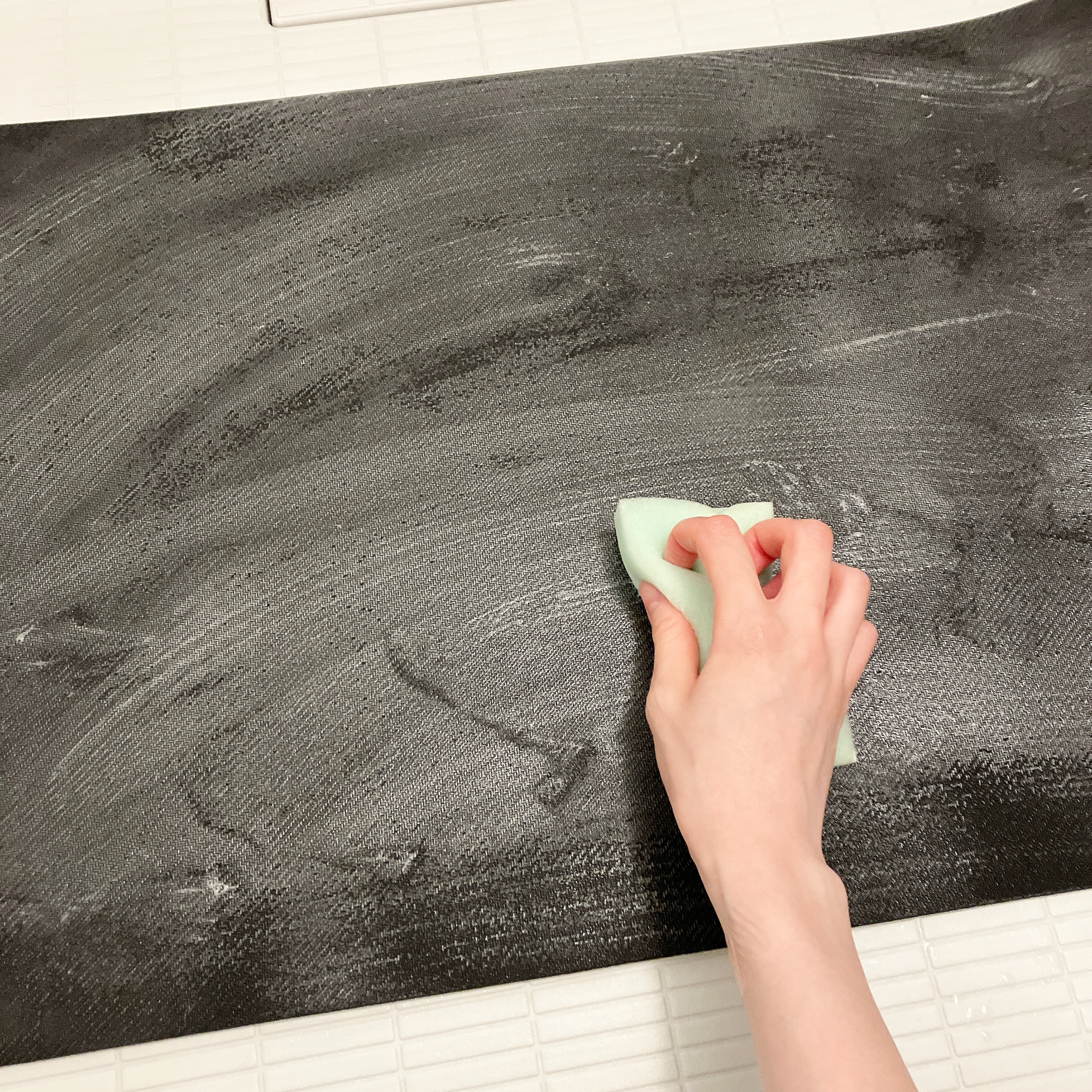 3COINS（スリーコインズ）の「珪藻土入りソフトバスマット」