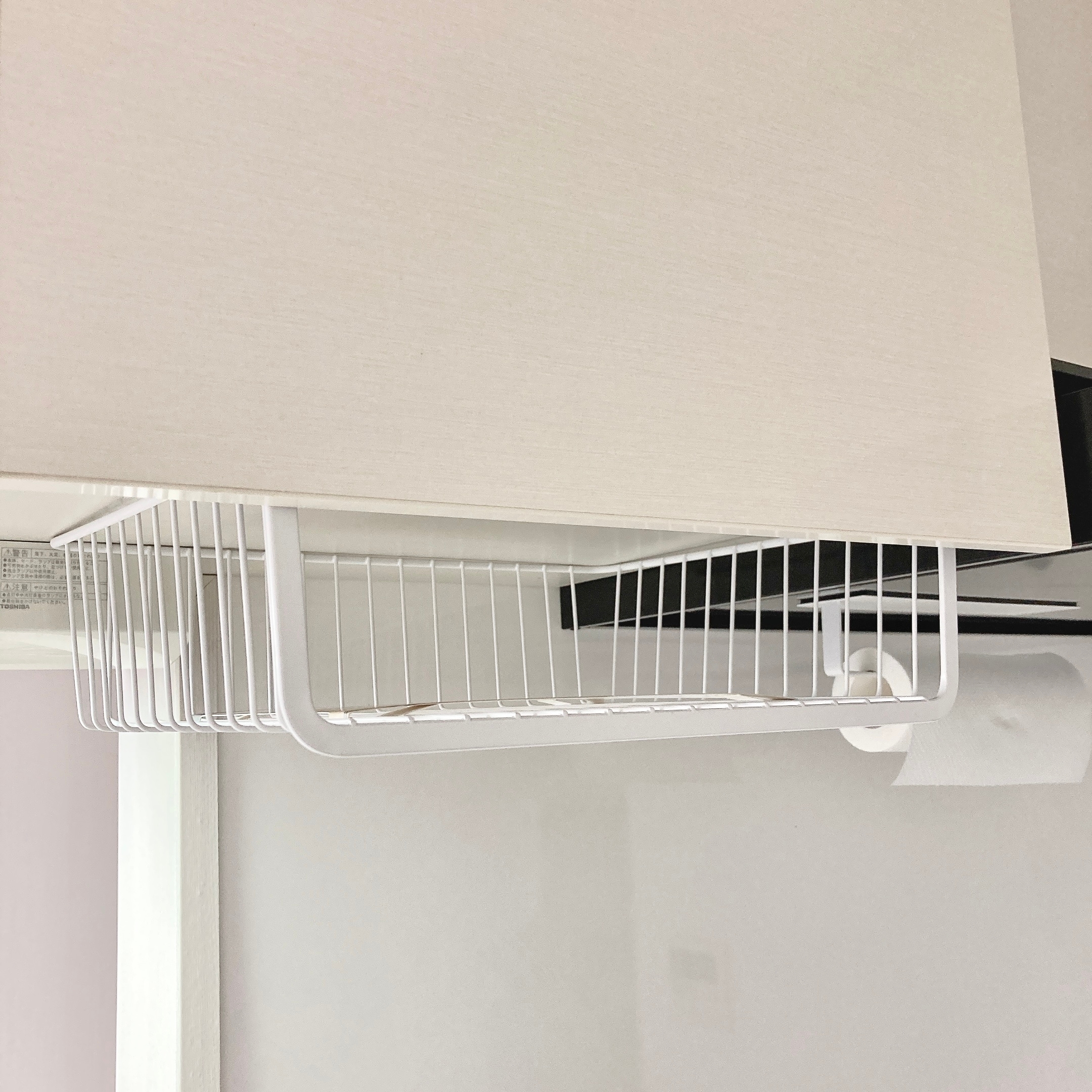 ニトリの「吊り戸棚バスケット FLAT」