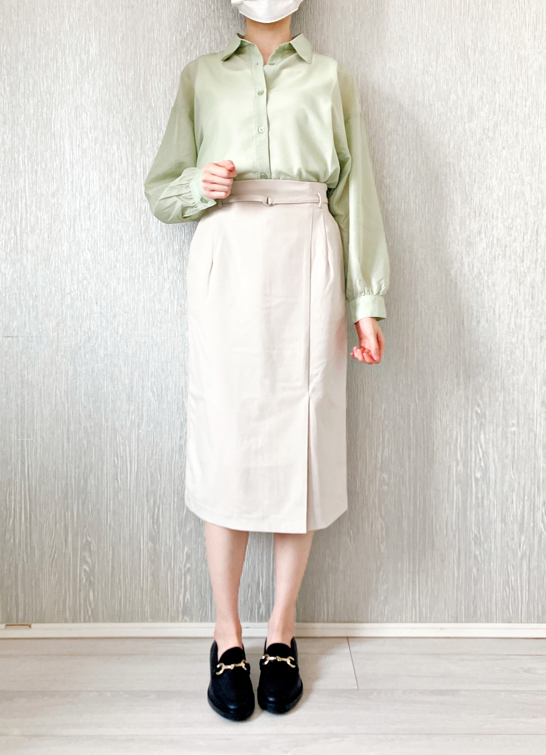 ハニーズ「ベルト付ナロースカート」