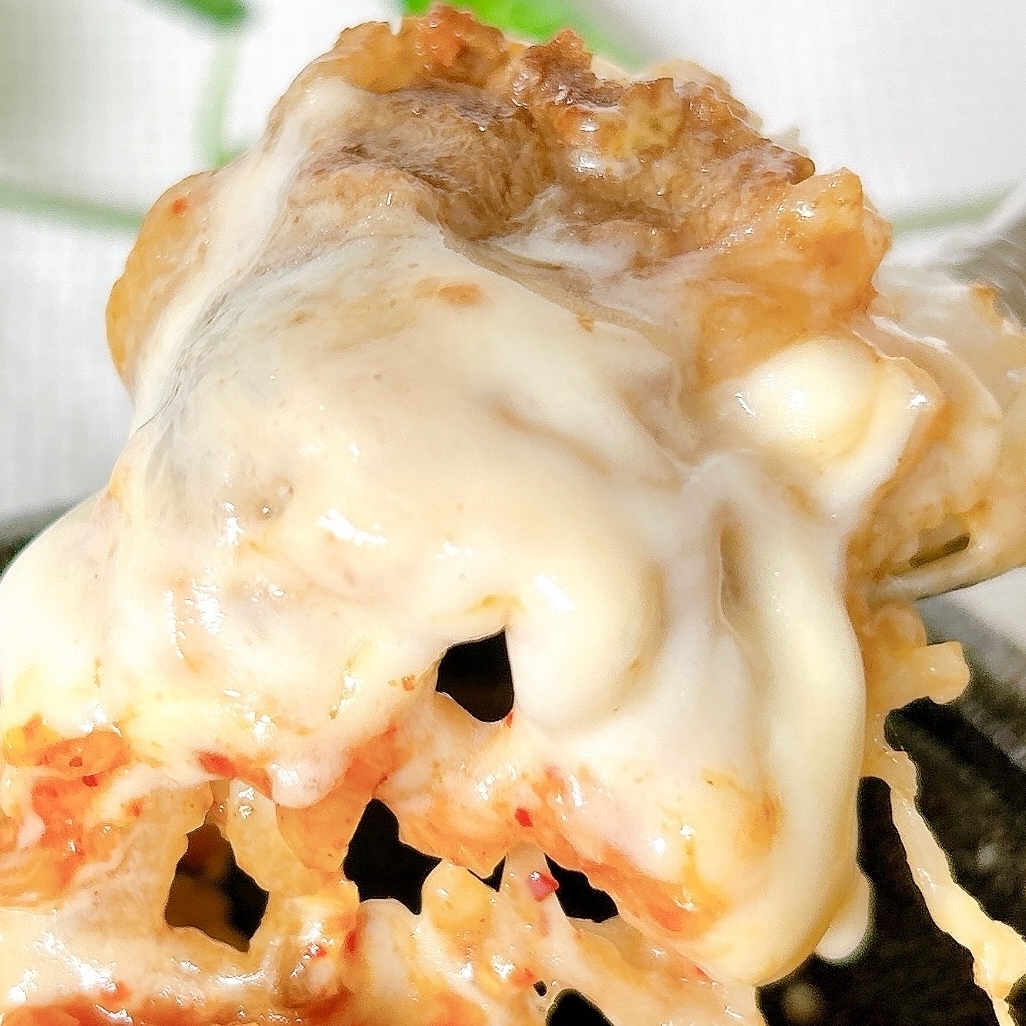 ローソンの「チーズ牛カルビ丼」