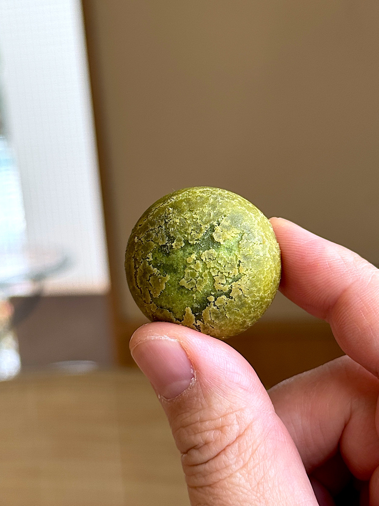 モスバーガーの「熱々(あつあつ)よもぎボール ~粒あん~(3個入り)」