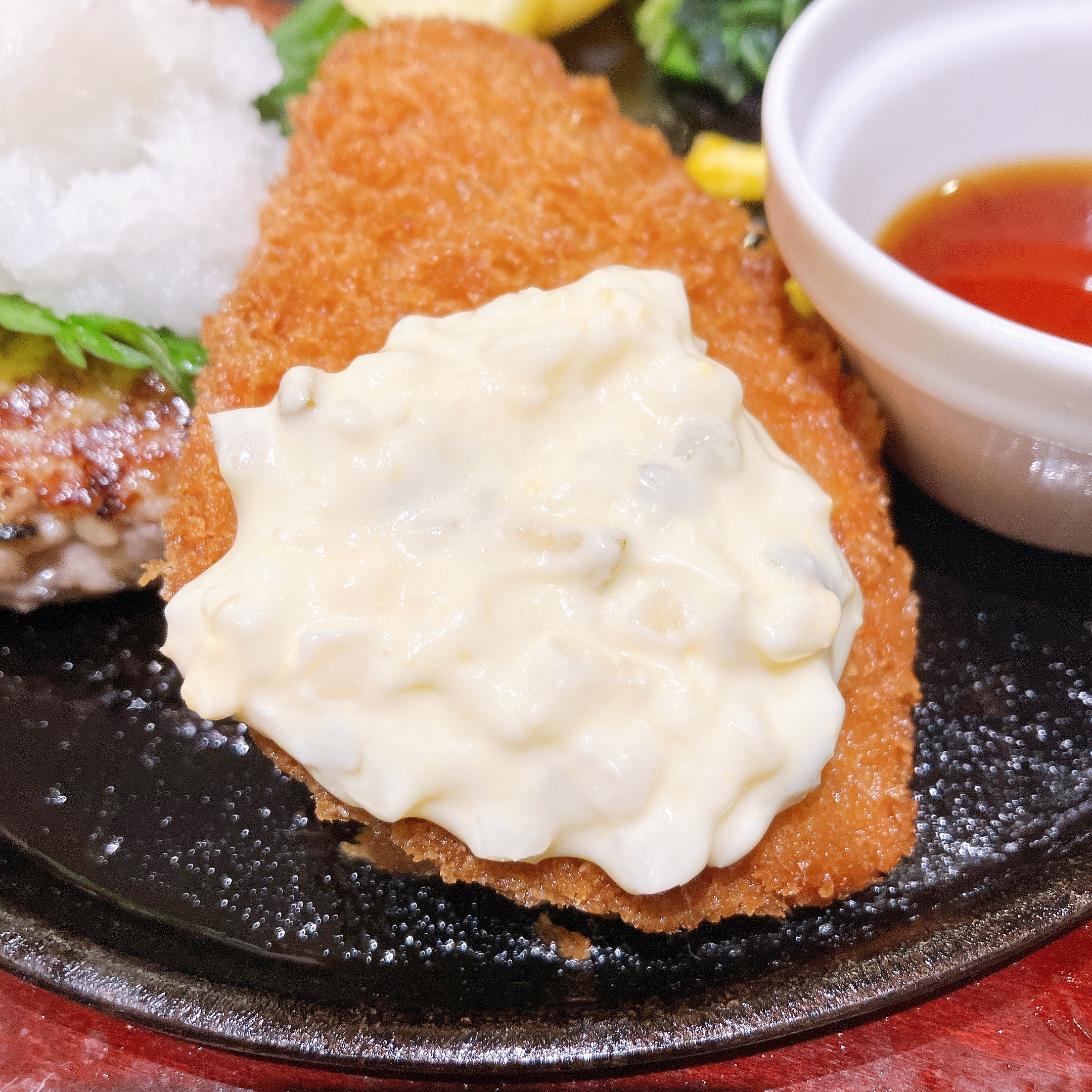 デニーズ「岩手県産真鱈フライとおろしハンバーグ」