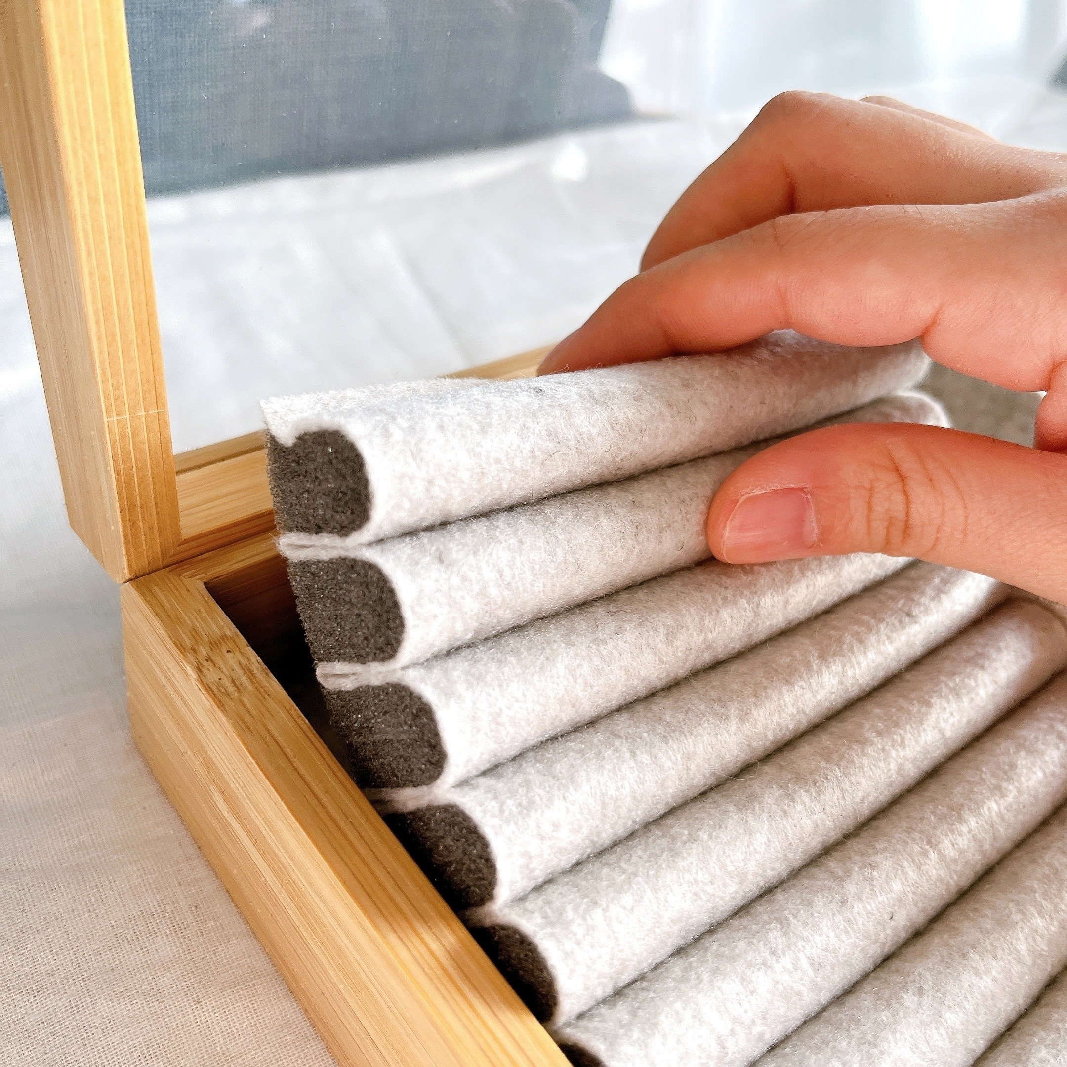 イケアのおすすめ収納グッズ「HALSREM ハルスレム ジュエリーボックス 仕切り付き」