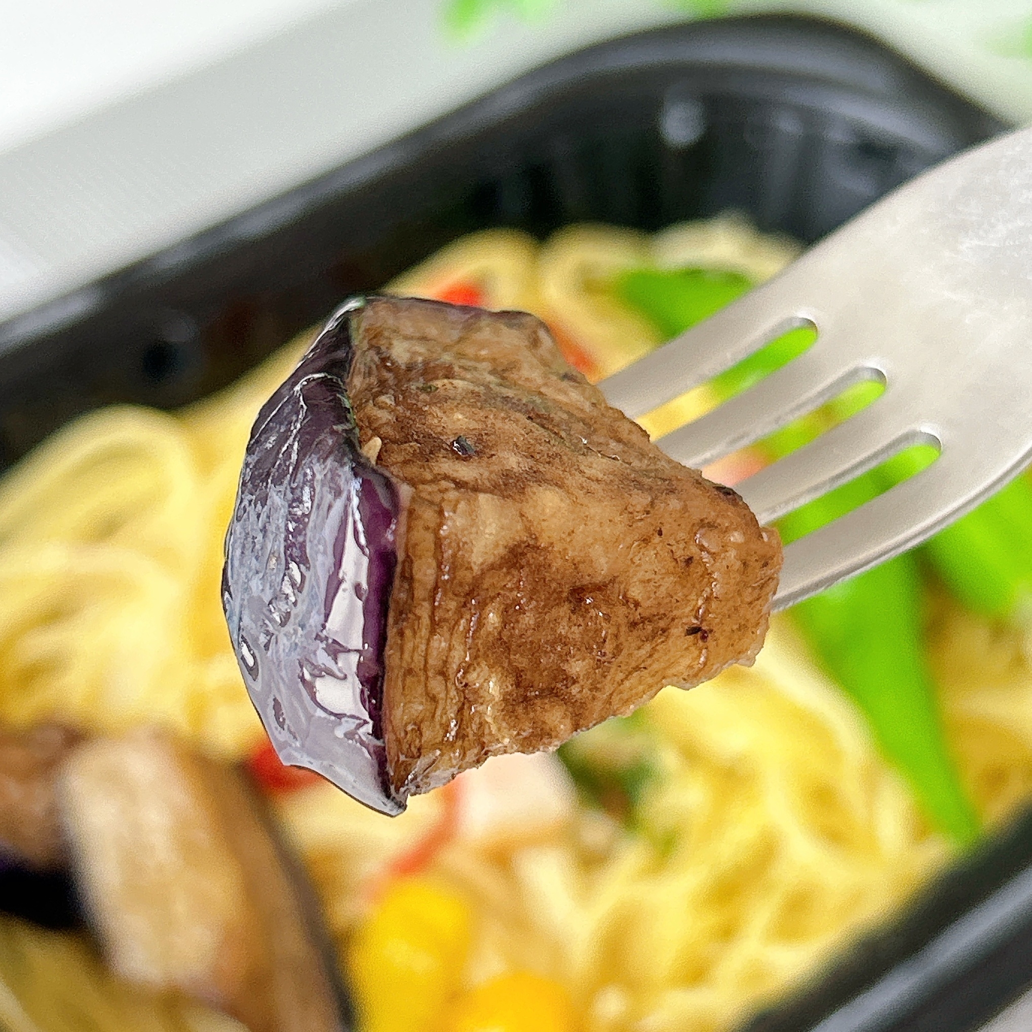 LAWSON（ローソン）の「ごろっと野菜のペペロンチーノ」