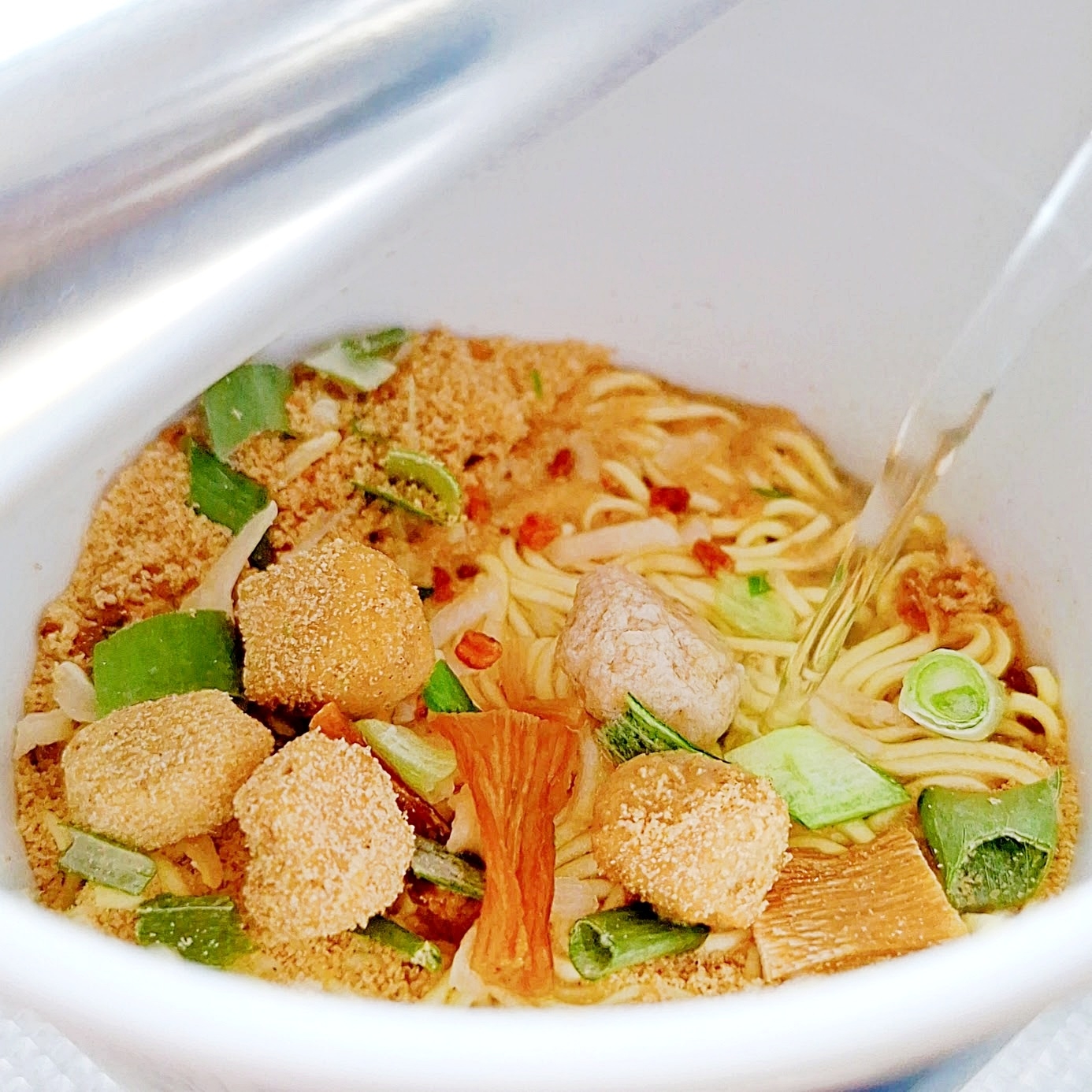 ファミリーマート「濃厚だしの旨味 芳醇塩」