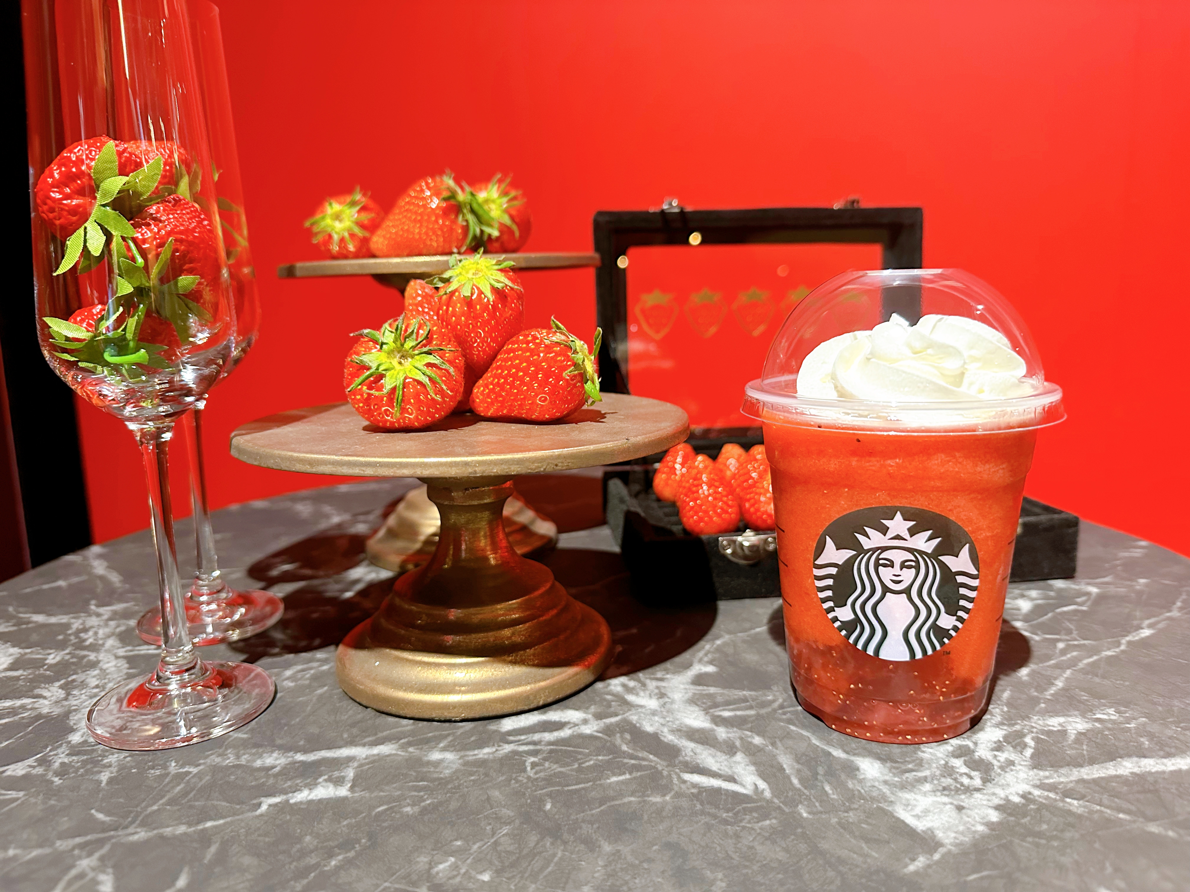 悪魔の実シリーズ　スタスタの実　チェリー　珍しい超希少品 悪魔の実シリーズ スタスタの実 チェリー 珍しい超希少品
