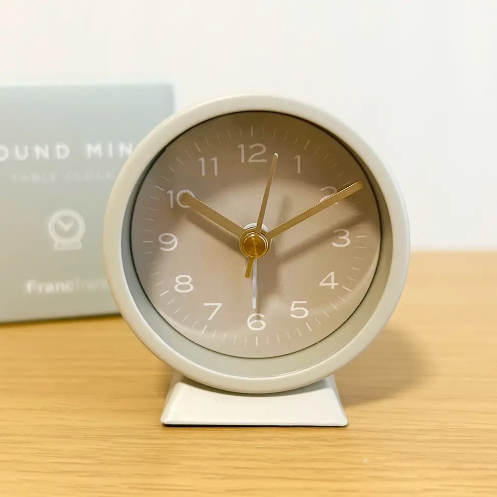 フランフラン「ラウンドミニテーブルクロック グリーン」