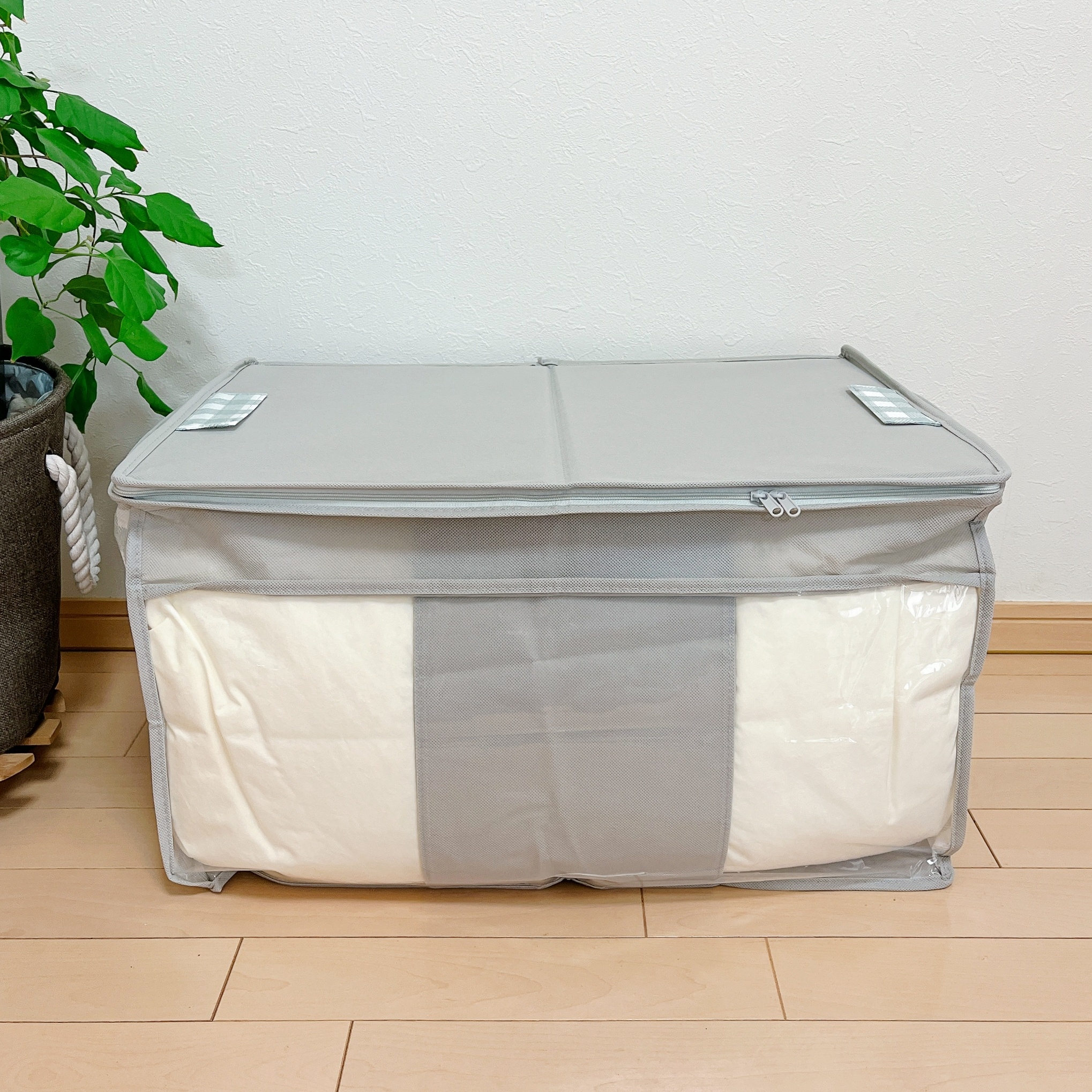 CAINZ(カインズ)の「コンパクトになる羽毛ふとん収納袋」