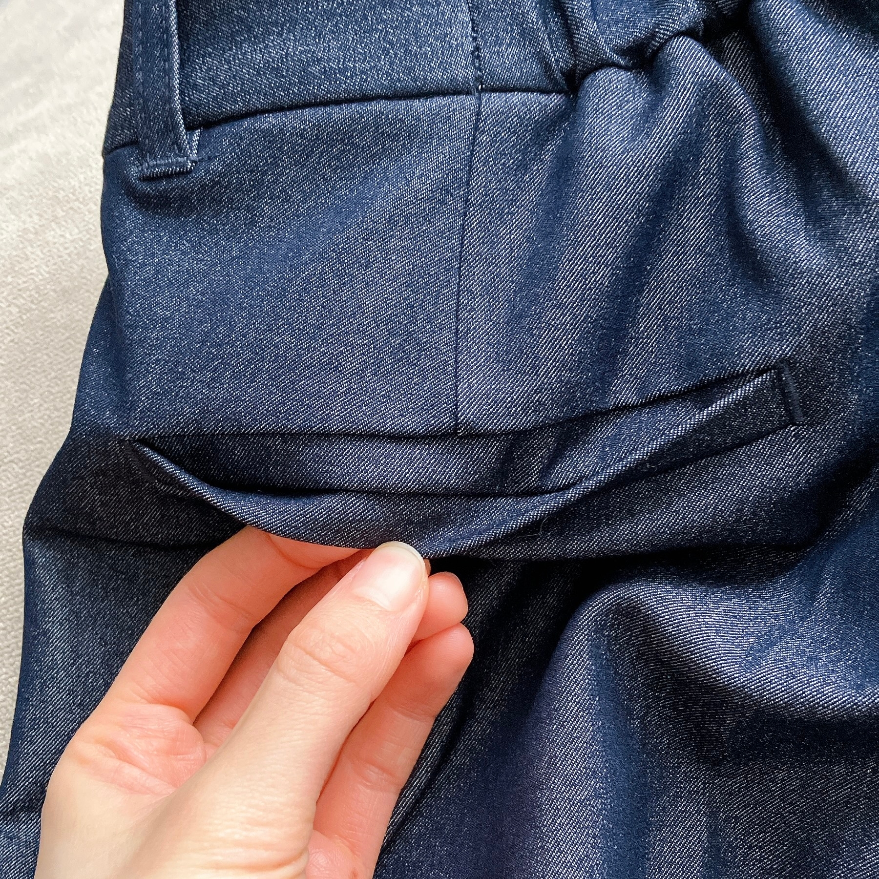 Honeys(ハニーズ)の「デニム風クロップドパンツ」