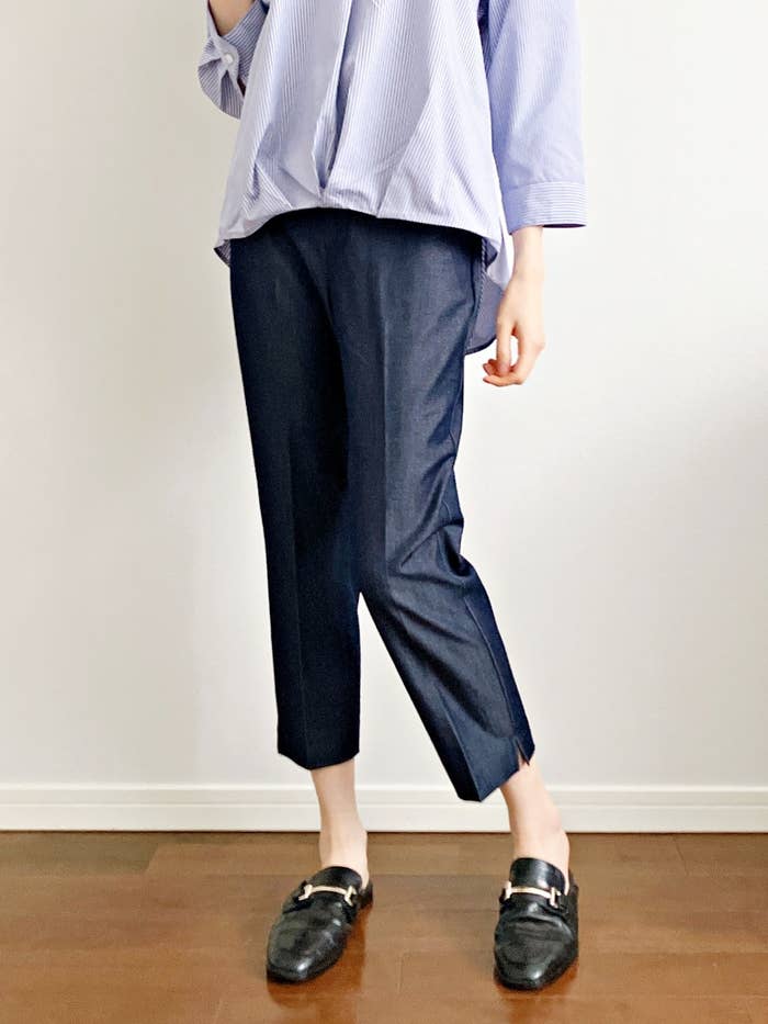 Honeys(ハニーズ)の「デニム風クロップドパンツ」