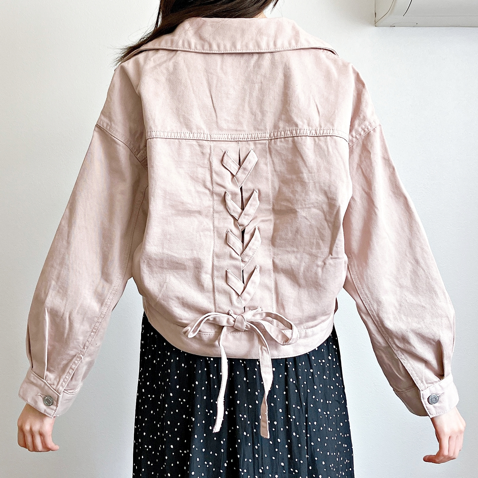 Honeys（ハニーズ）の「レースアップGジャン」