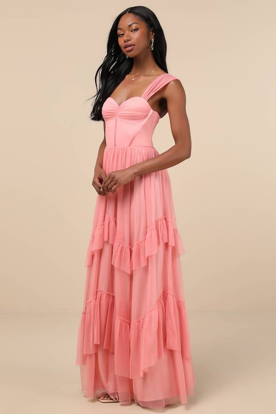 27 Lulus Dresses To Help You Survive Wedding Season 27 Lulus Dresses To Help You Survive Wedding Season