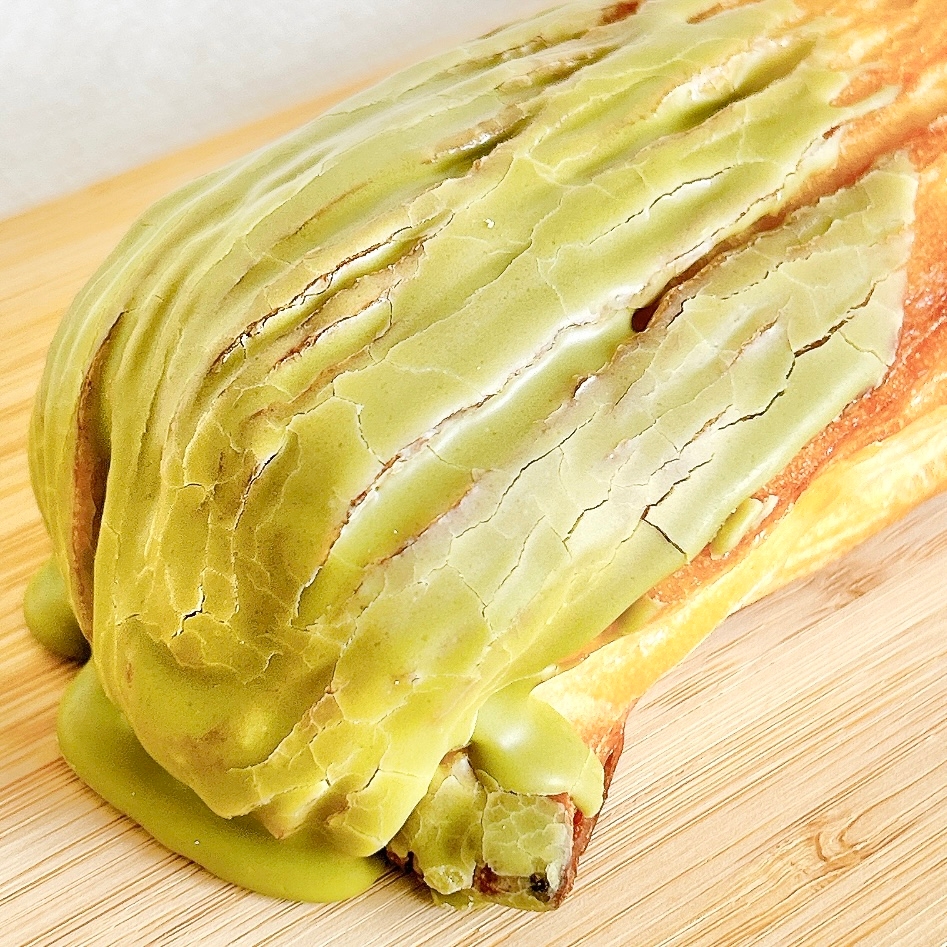 LAWSON(ローソン)の「バター香るパンスイス 抹茶&あずき」