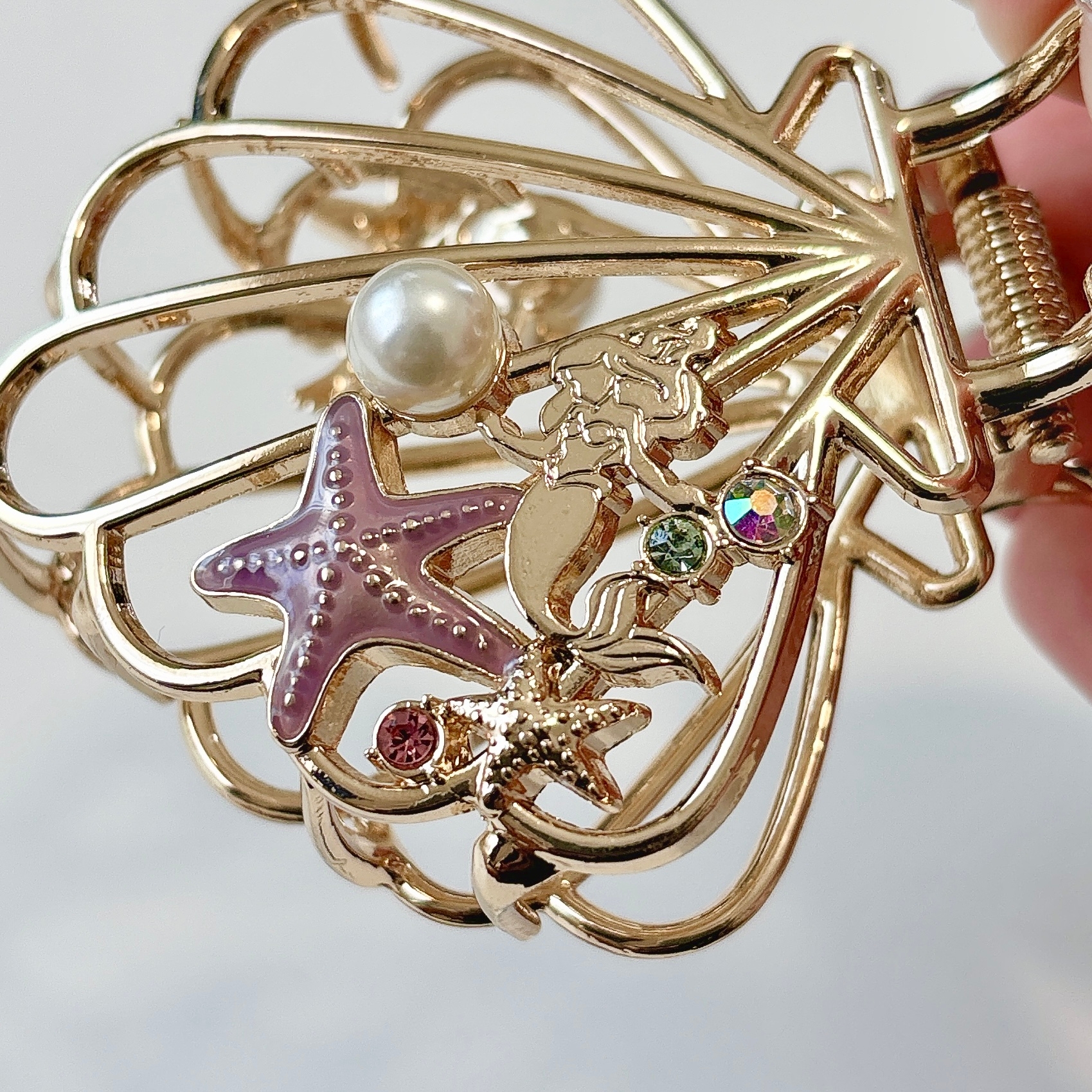 ディズニーお土産】ジュエリーショップに売ってそう！アリエルの「高