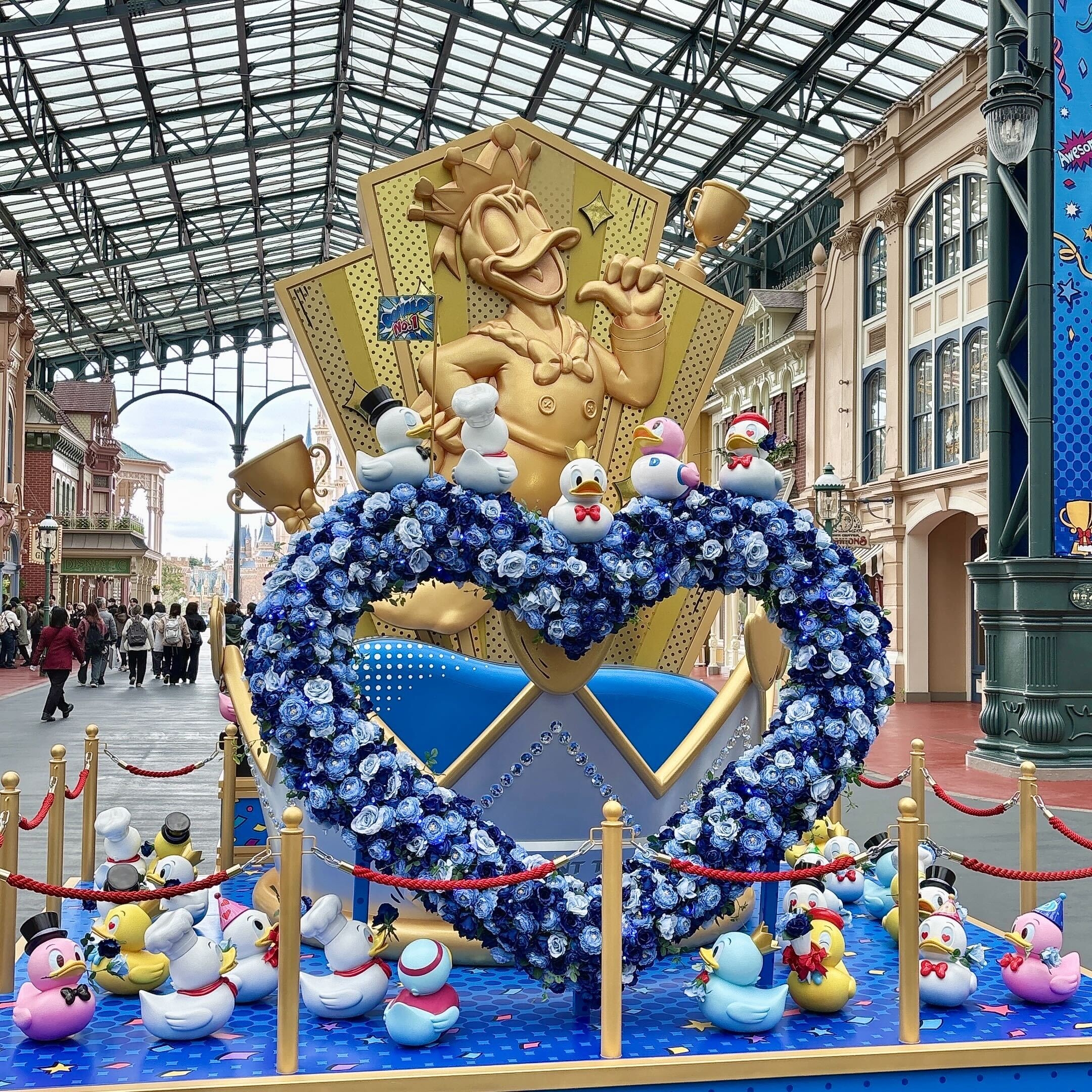 待って、このお土産めっちゃカワイイ…！ディズニーランドの