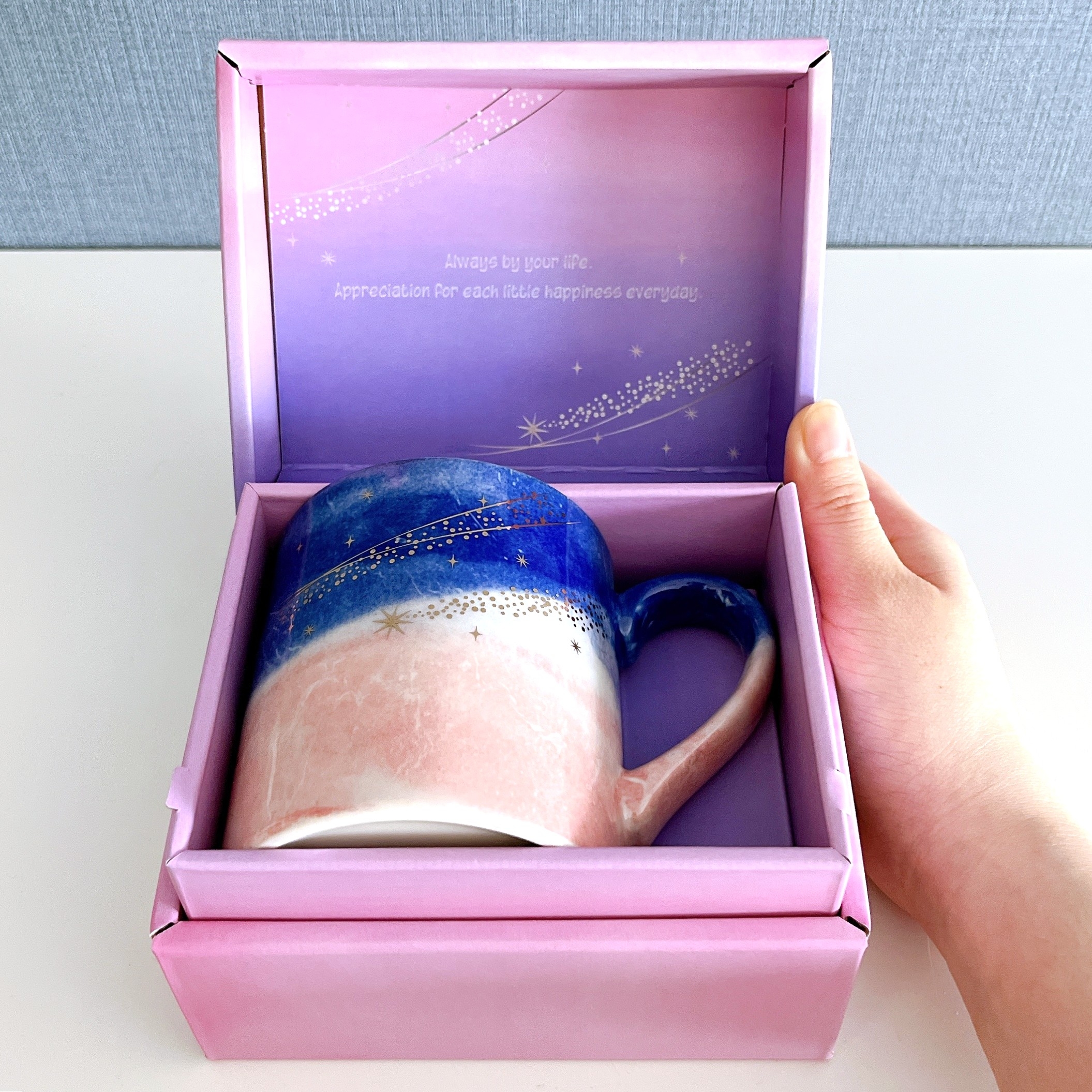 アフタヌーンティーの「マグカップ/薄明（はくめい）」