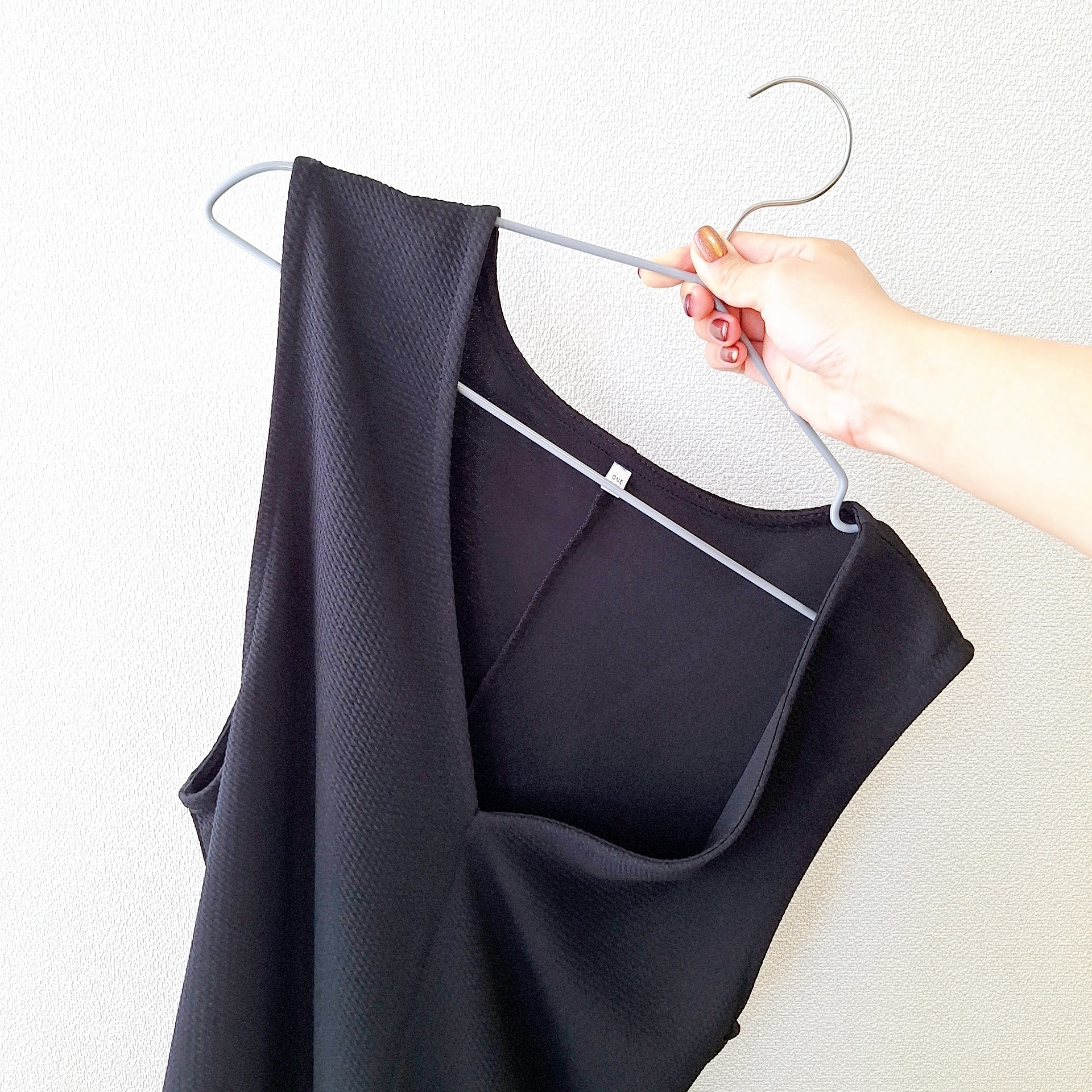 無印良品「すべりにくいハンガー」