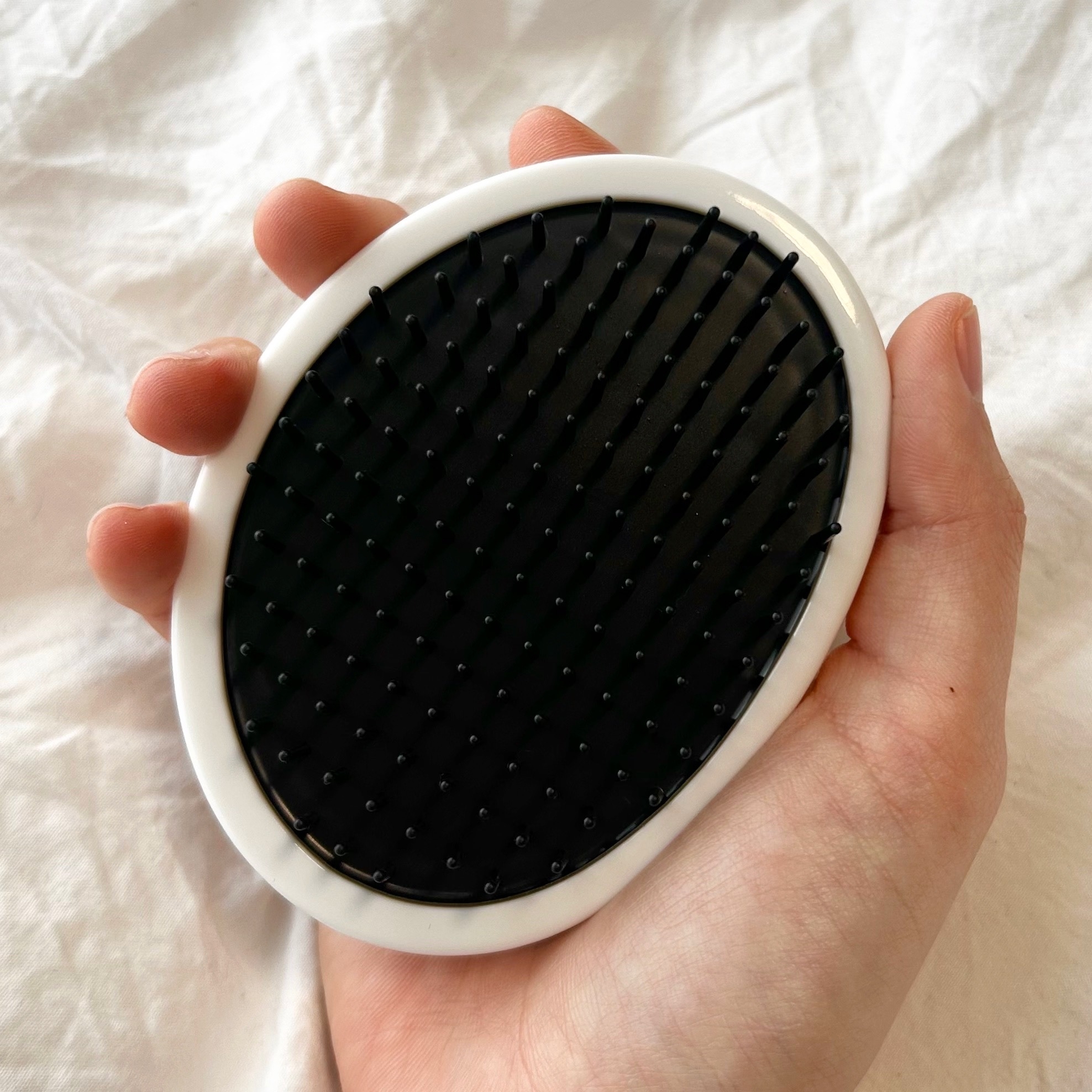 ディズニーランドの「ヘアブラシ ベイマックス」