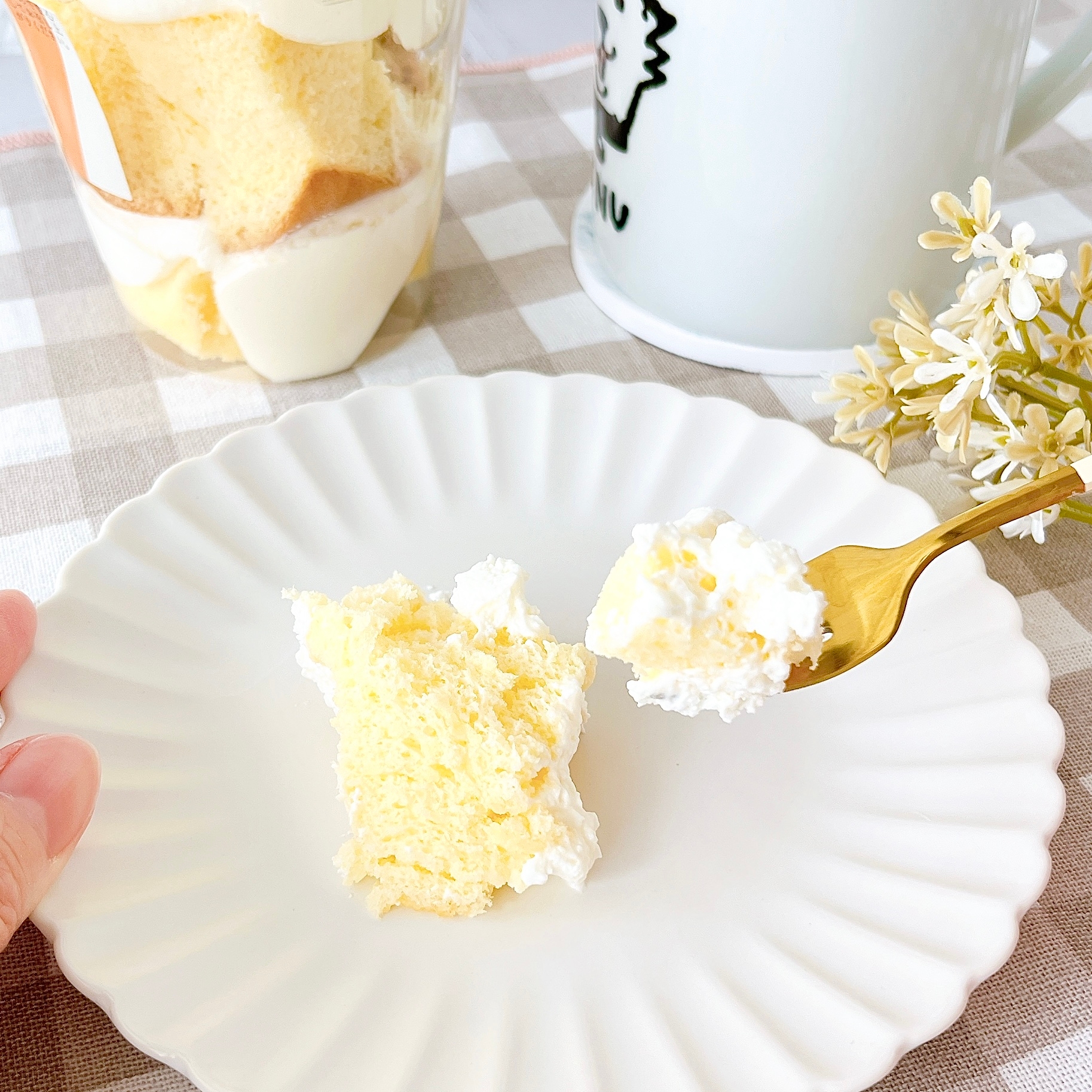 セブン-イレブン「ふんわりクリームシフォン」