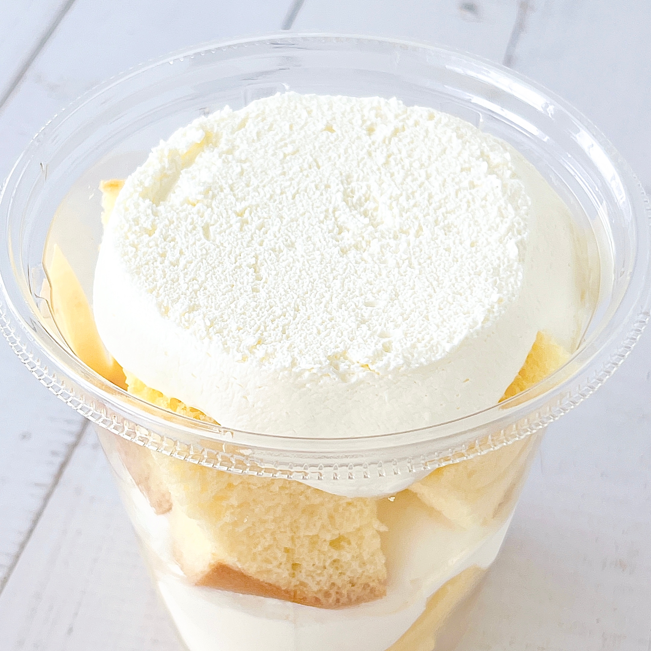 セブン-イレブン「ふんわりクリームシフォン」