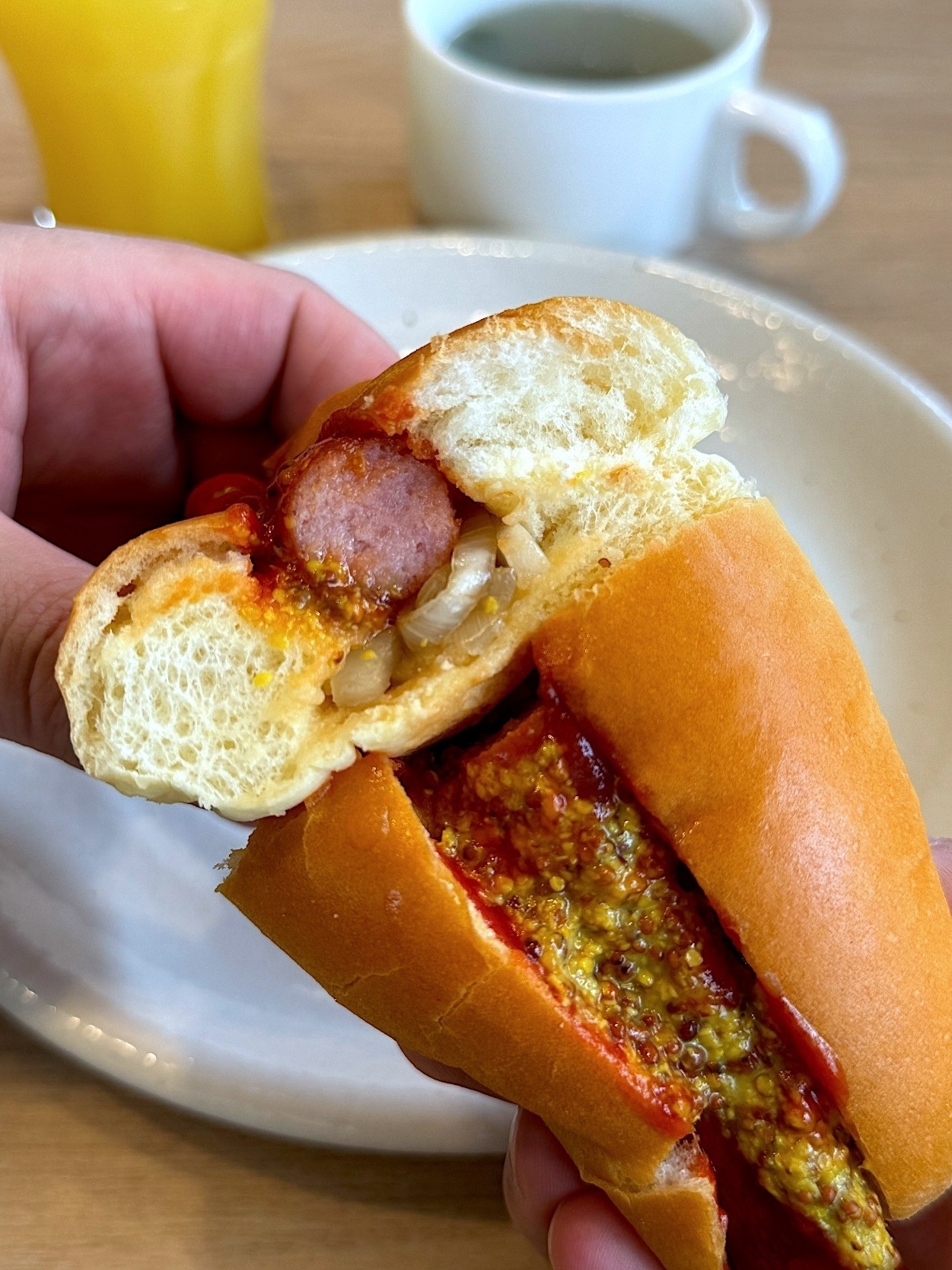 ガストの「コッペパン ホットドック」