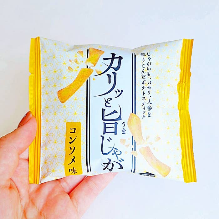 シャトレーゼ「カリッと旨じゃが コンソメ味」