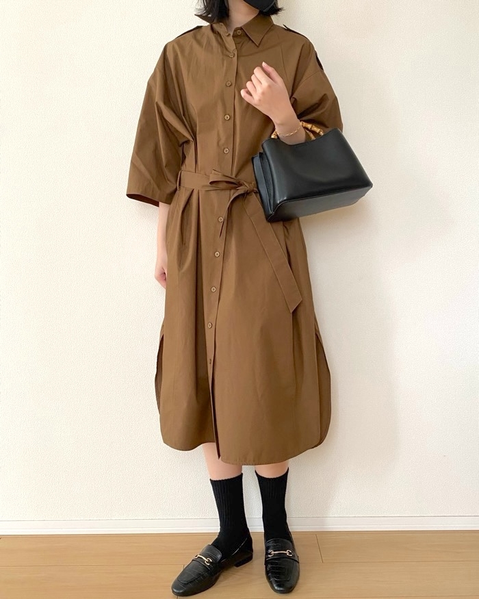 ユニクロの「コットンオーバーサイズシャツワンピース/5分袖」