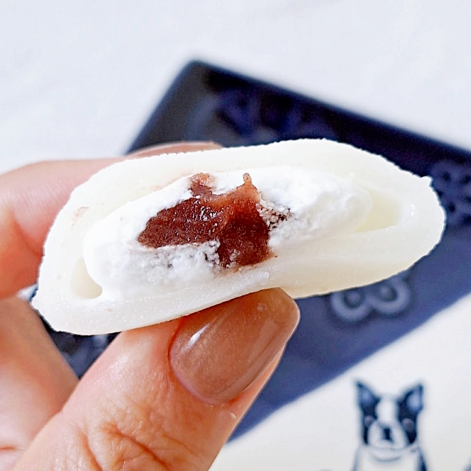 業務スーパー「ホイップクリーム大福 こしあん」