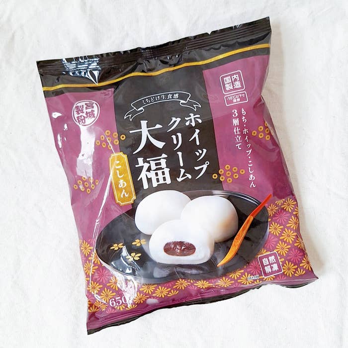 業務スーパー「ホイップクリーム大福 こしあん」