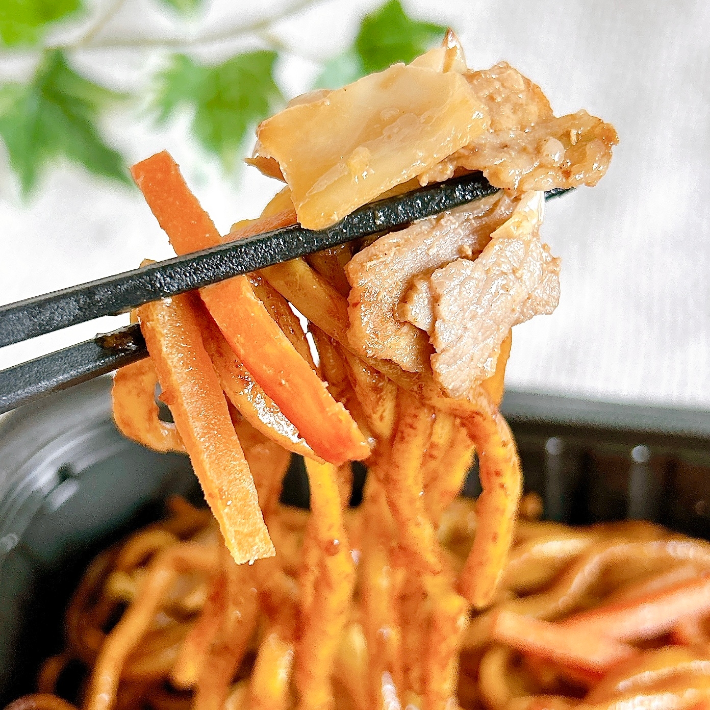 FamilyMart(ファミリーマート)の「もっちり食感の太麺焼きそば」