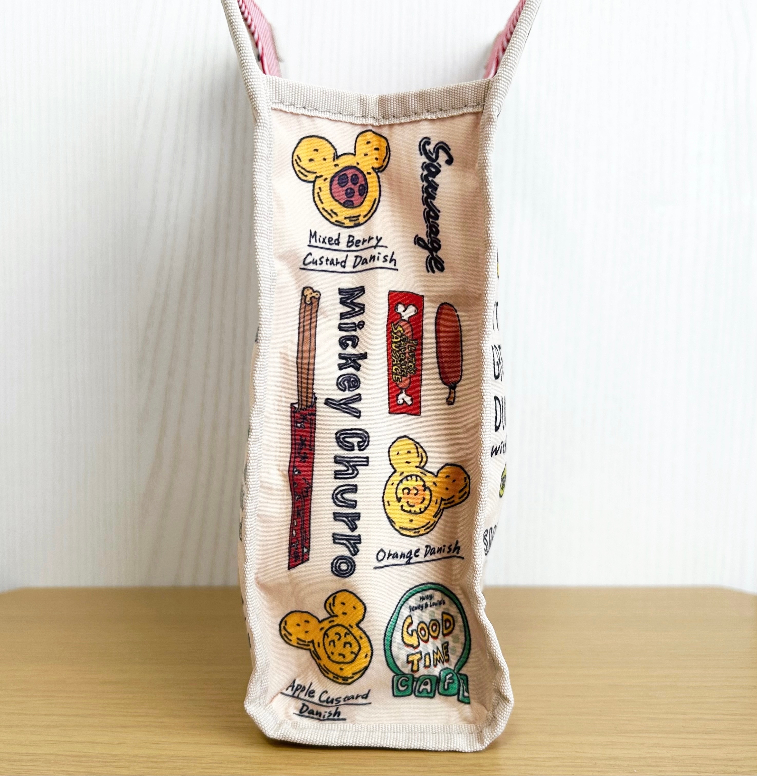 ディズニーランドの「ペンケース 東京ディズニーリゾート」