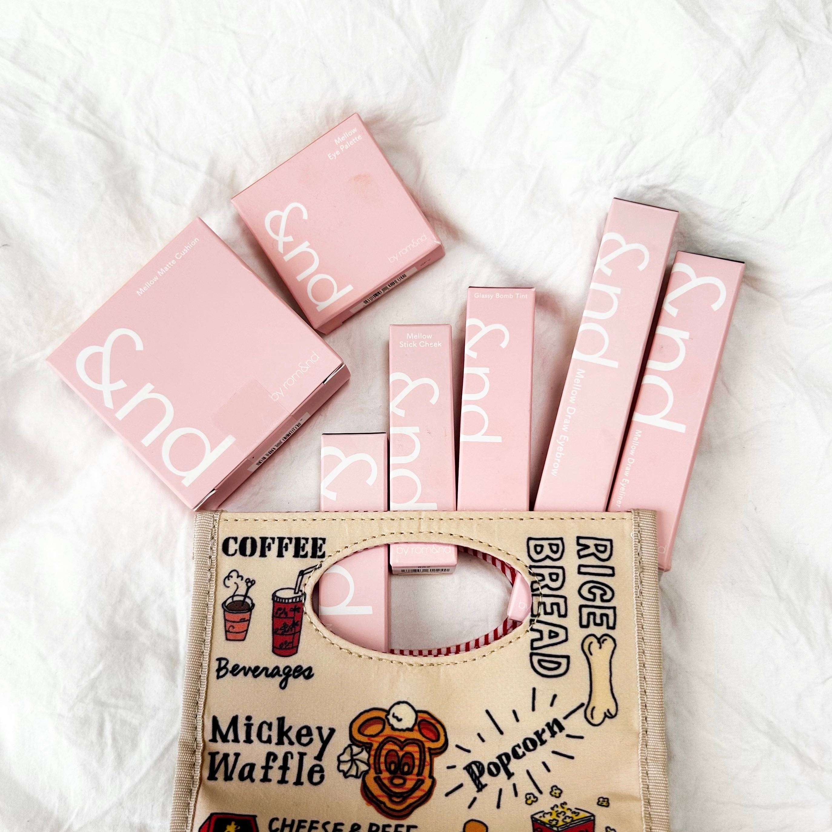 ディズニーランドの「ペンケース 東京ディズニーリゾート」