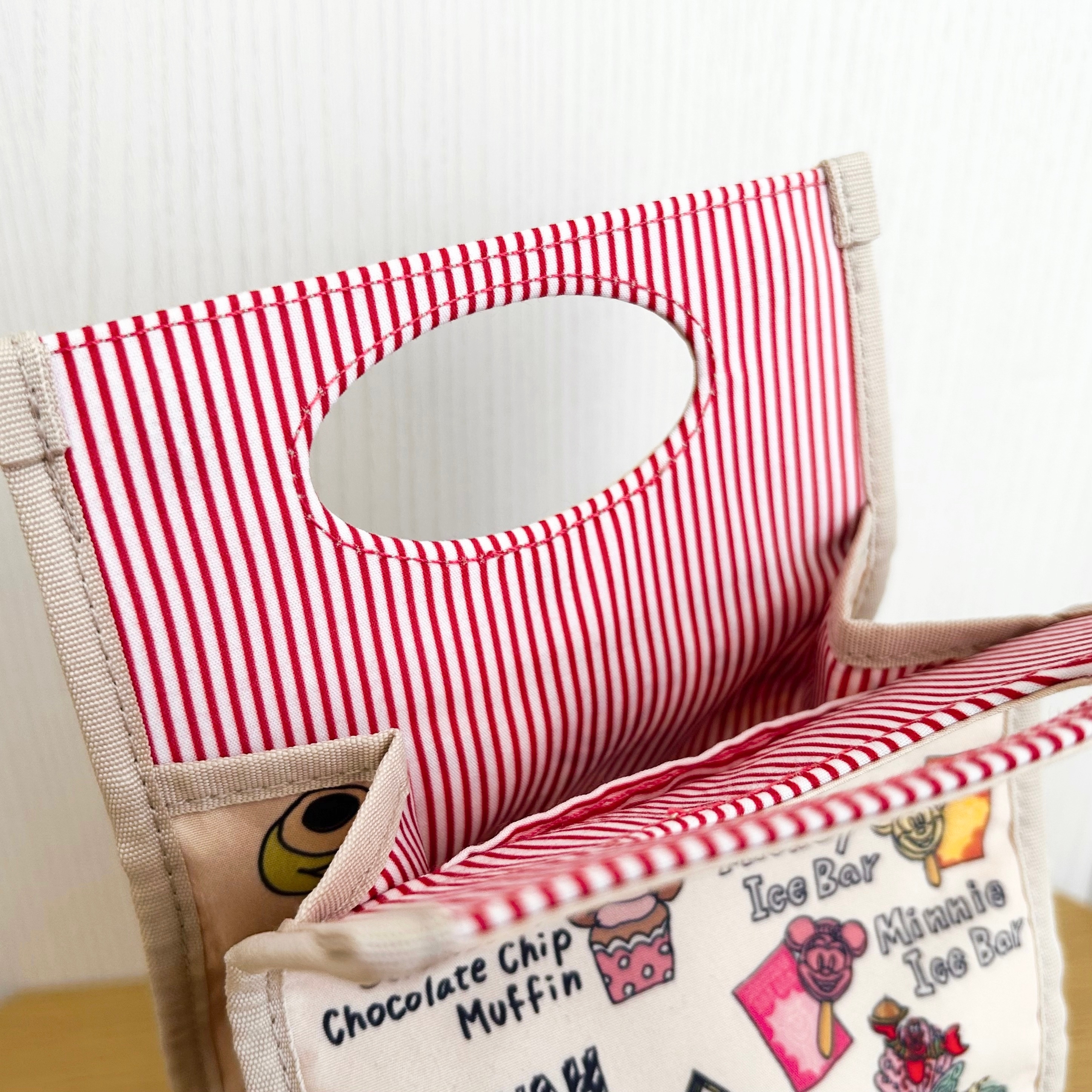 ディズニーランドの「ペンケース 東京ディズニーリゾート」