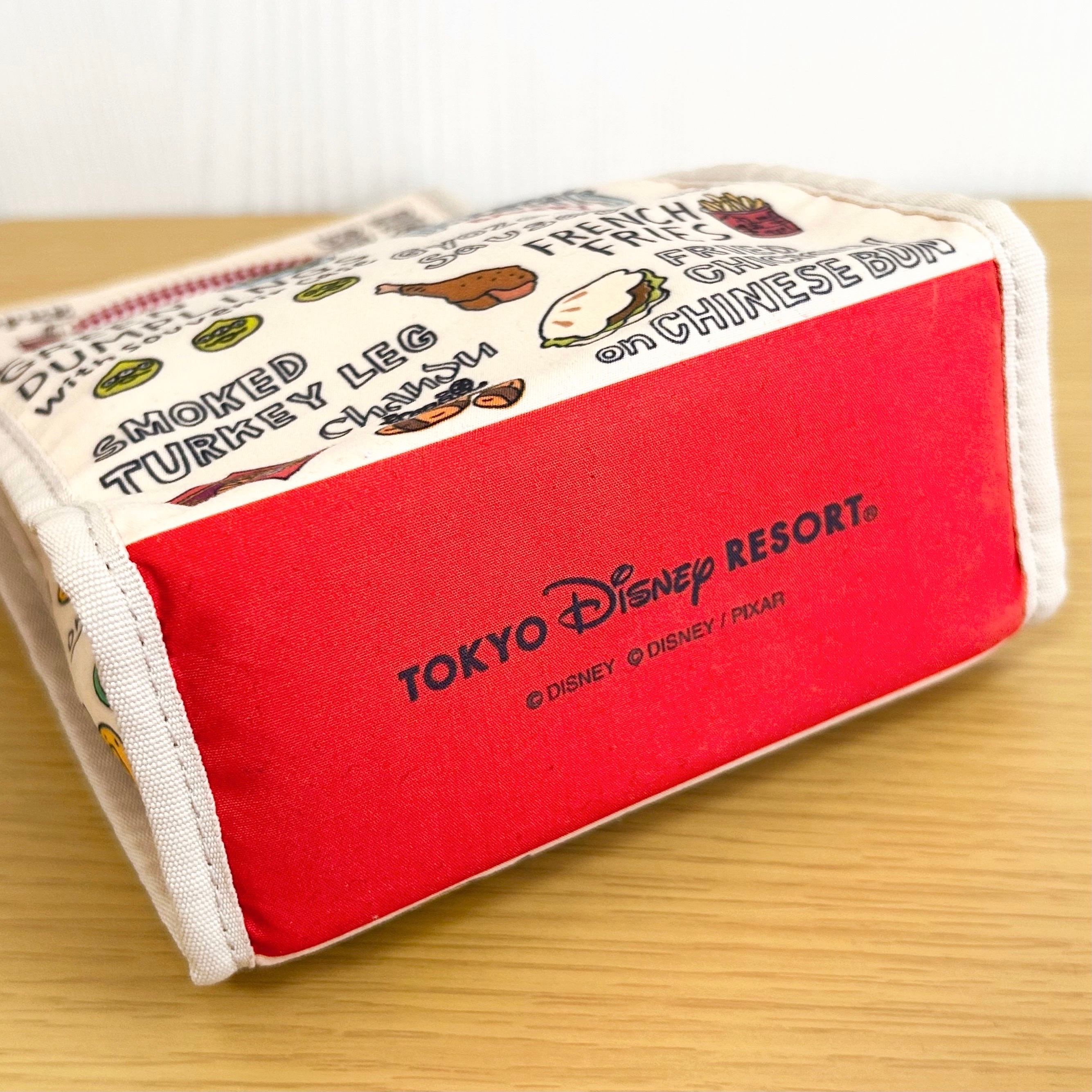 ディズニーランドの「ペンケース 東京ディズニーリゾート」