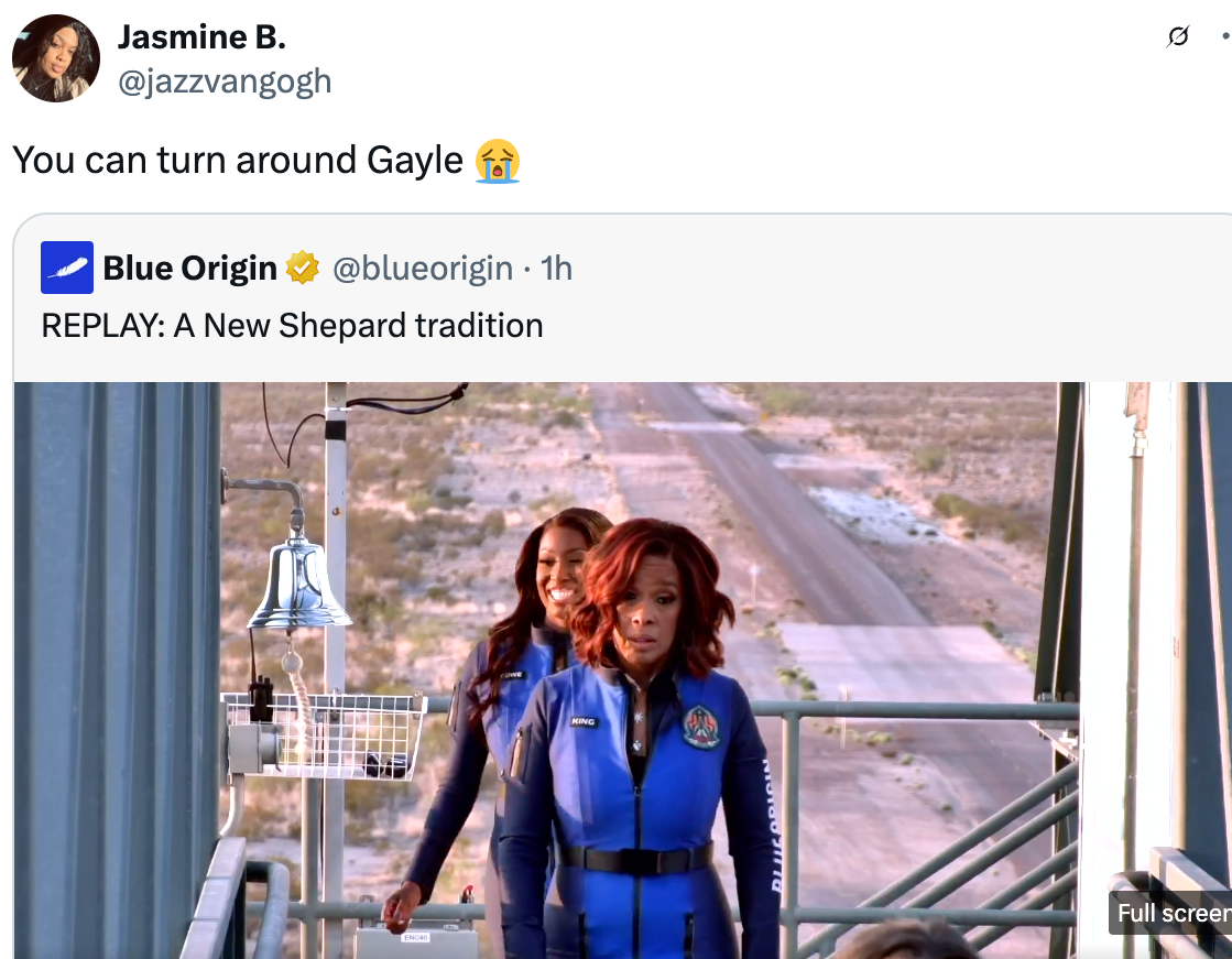 Tweet comments on a video replay of a New Shepard launch