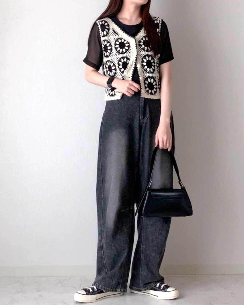 しまむら「ハナパッチワークベスト」