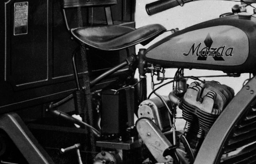 マツダ第1号車のDA型三輪トラックの拡大図［マツダ提供］（時事）