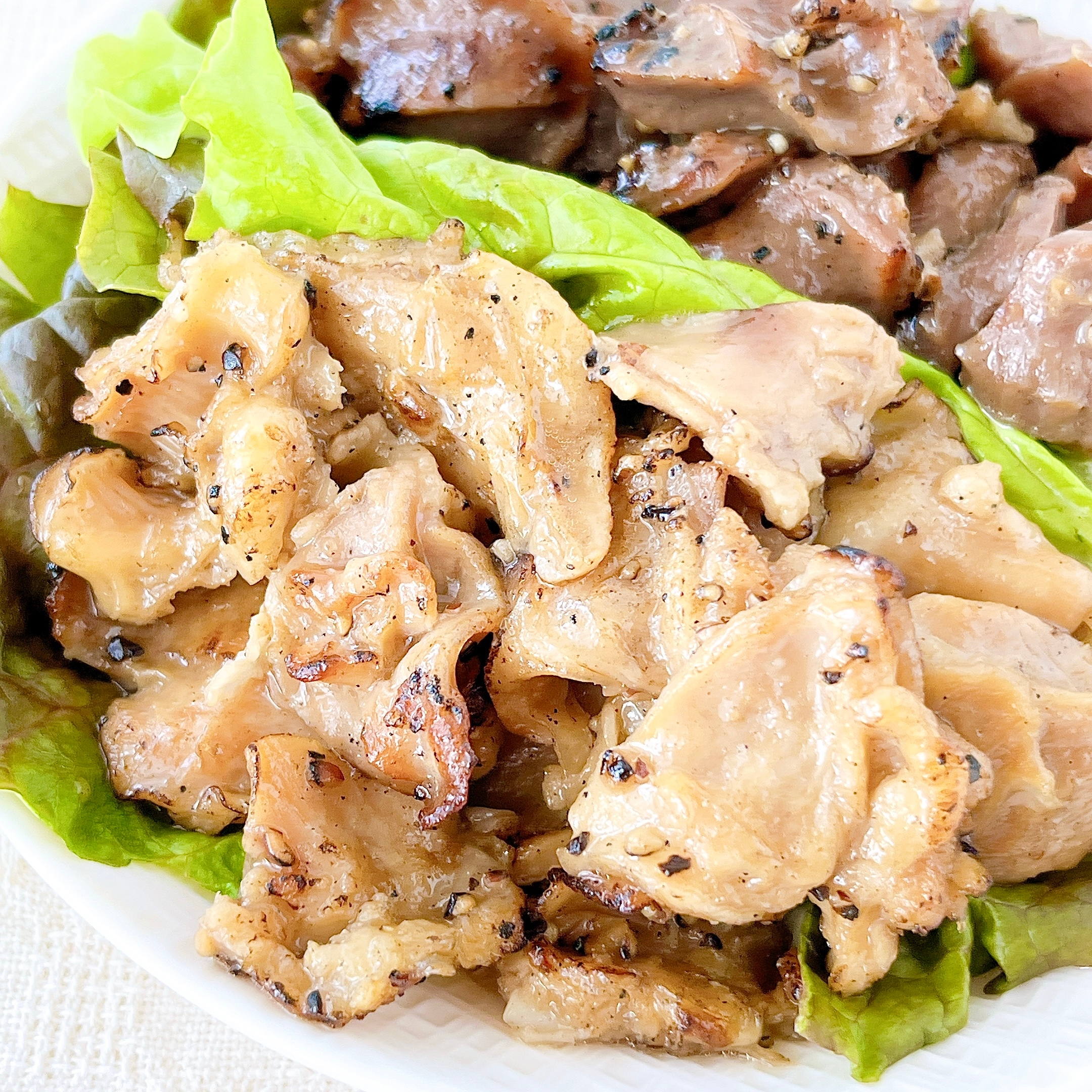 LAWSON（ローソン）の「炭火焼鳥2種 ハラミ&amp;amp;砂肝」