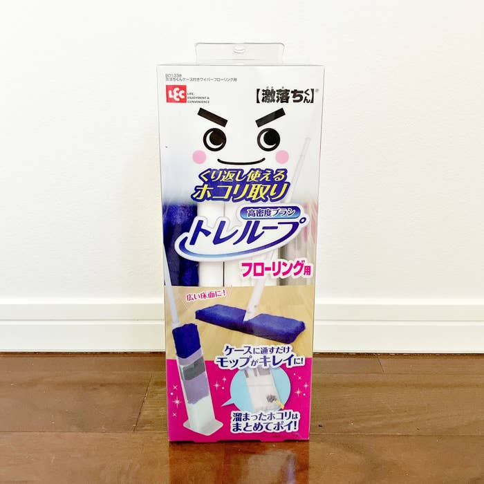 ニトリの「激落ちくんケース付きワイパー フローリング用」